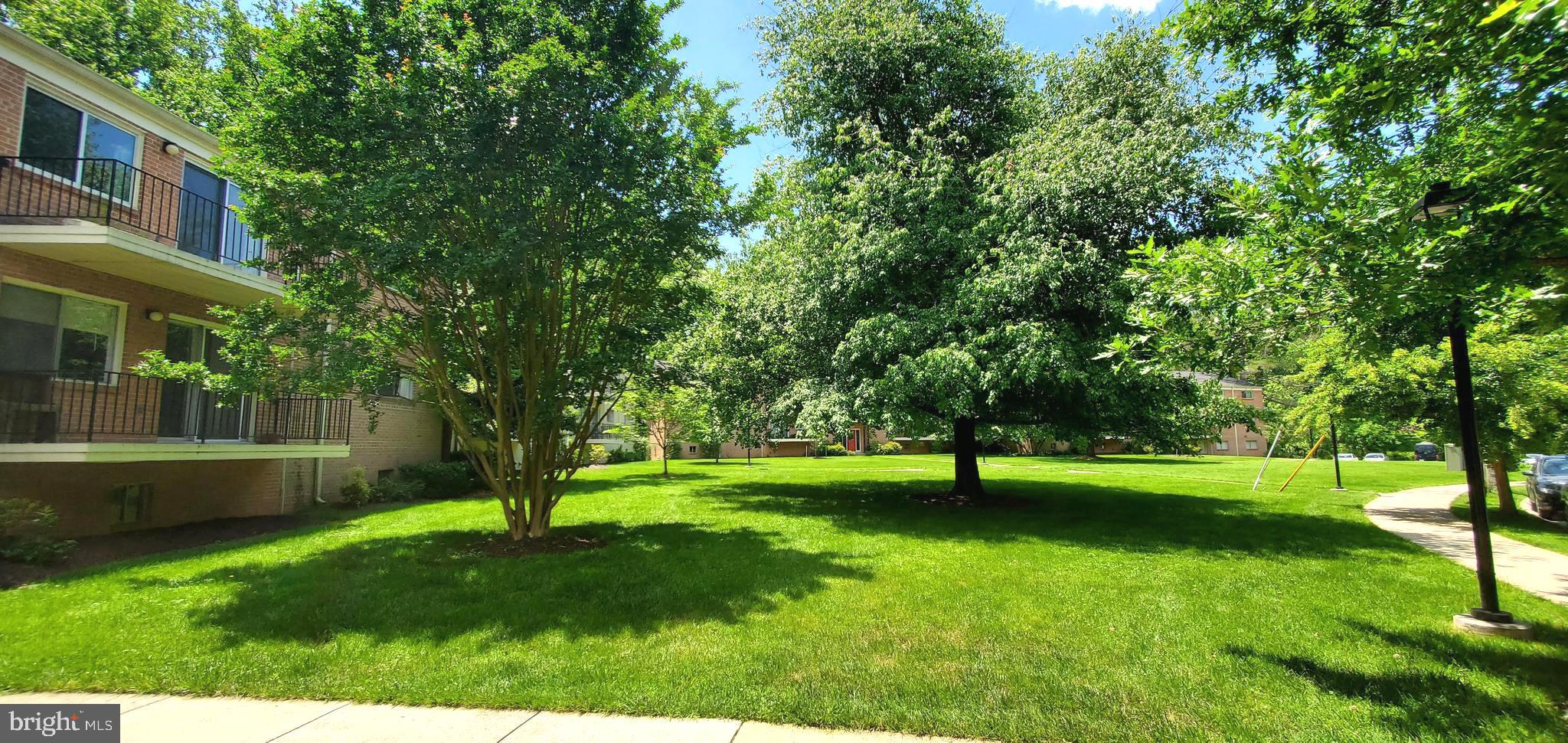 PARKSIDE CONDOMINIUMS - Residential