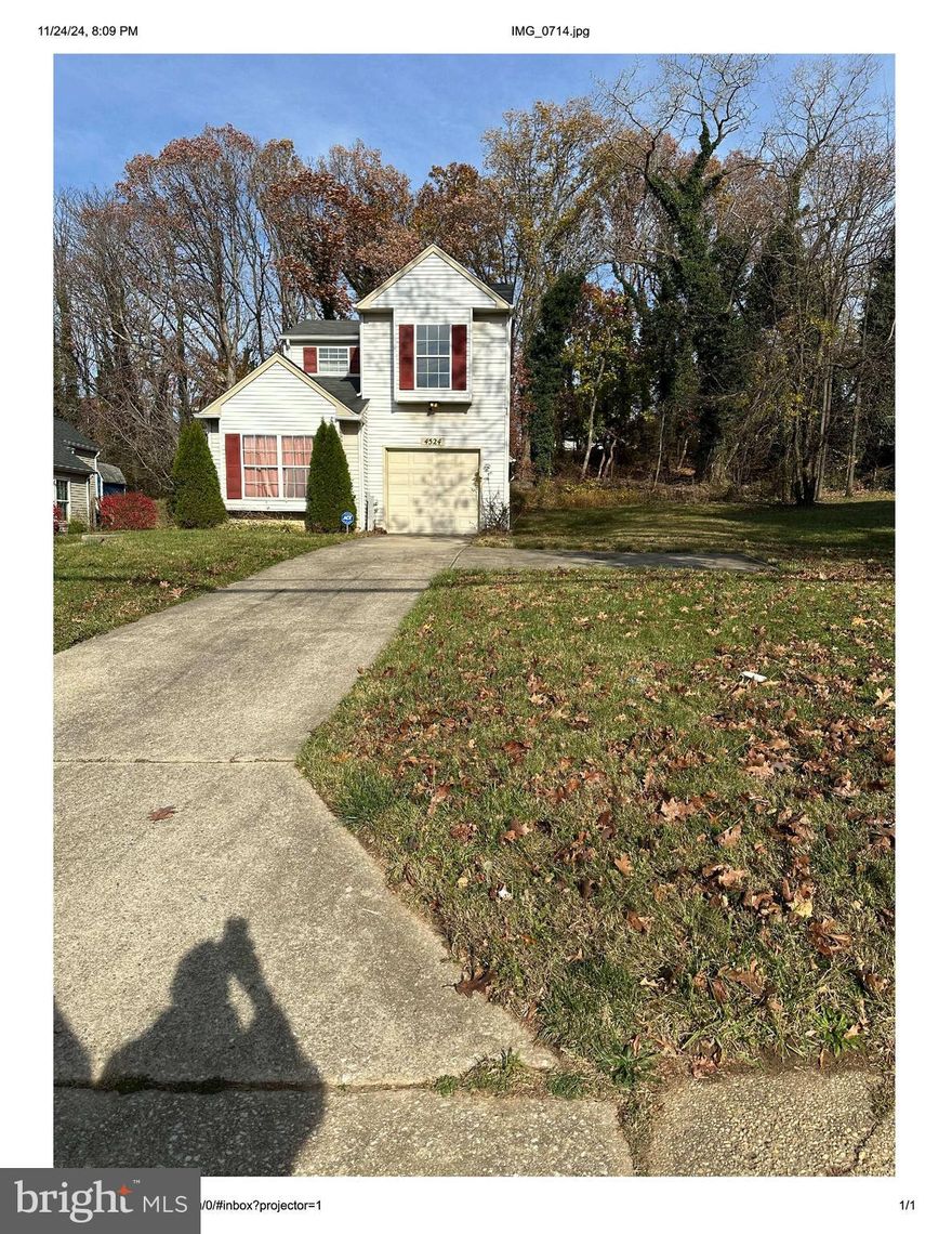 Property located on a spacious lot with mature trees. Close to  public tranportation 3 minutes from I-95 suburban living in the city limits. A true Gem don't  miss out on this value.