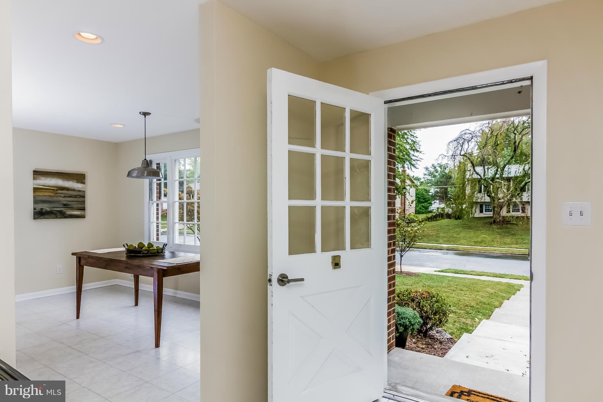 WILLIAMSBURG MANOR NORTH - Residential