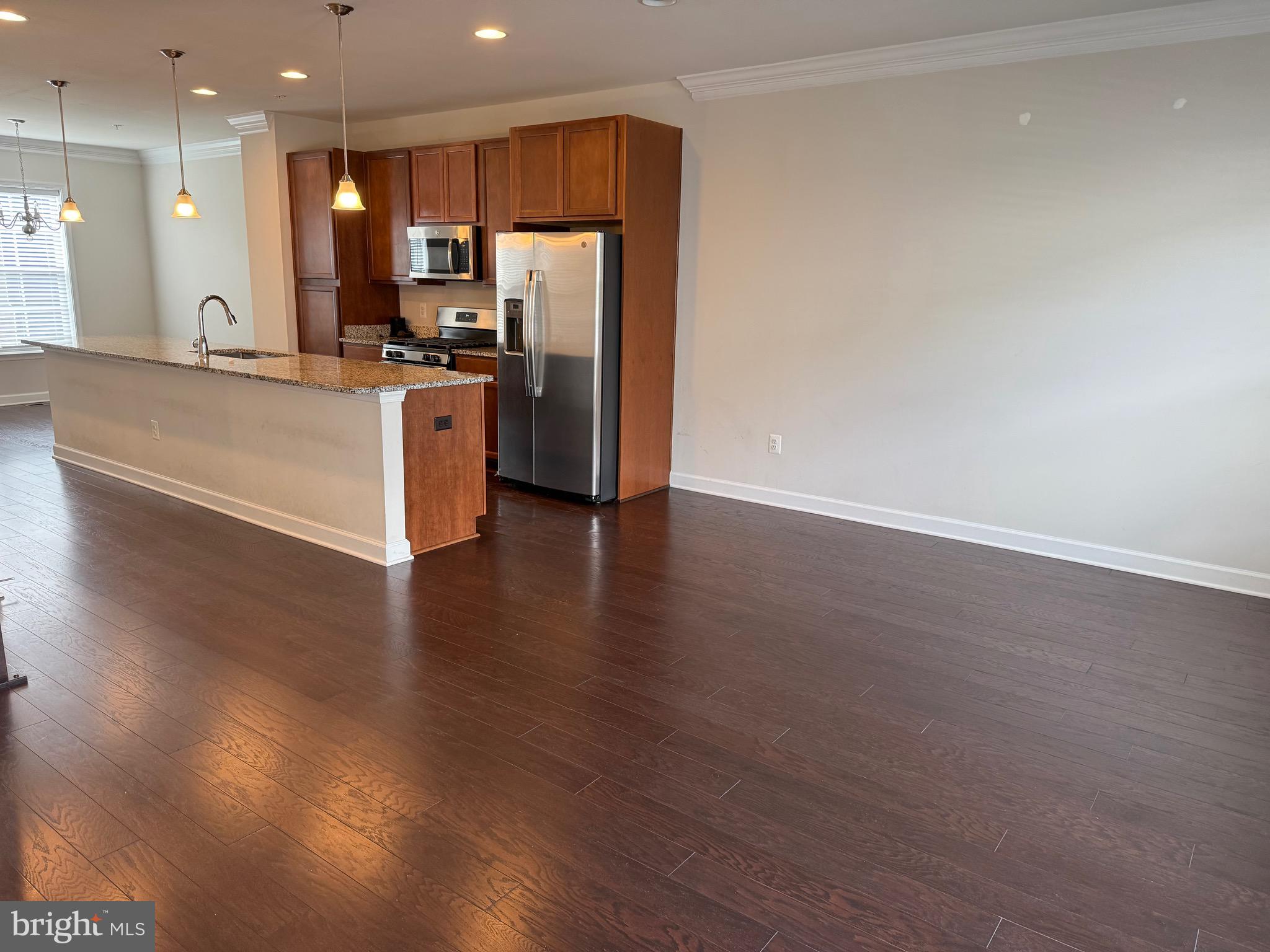 SPRINGDALE ESTATES - Residential Lease