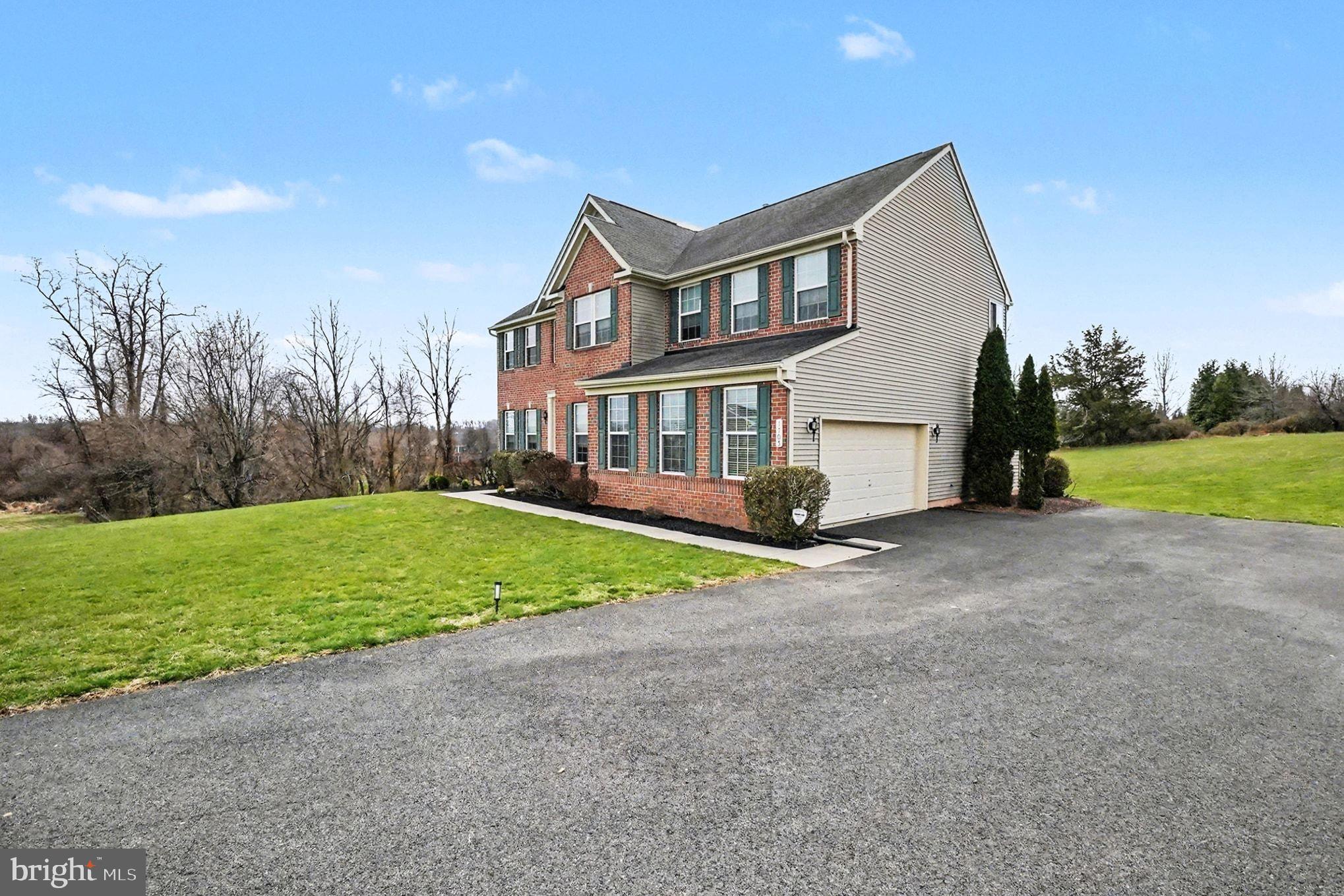 GRAFTON RIDGE - Residential