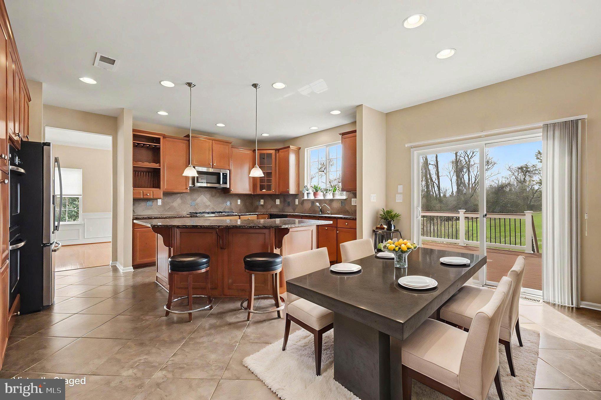 GRAFTON RIDGE - Residential