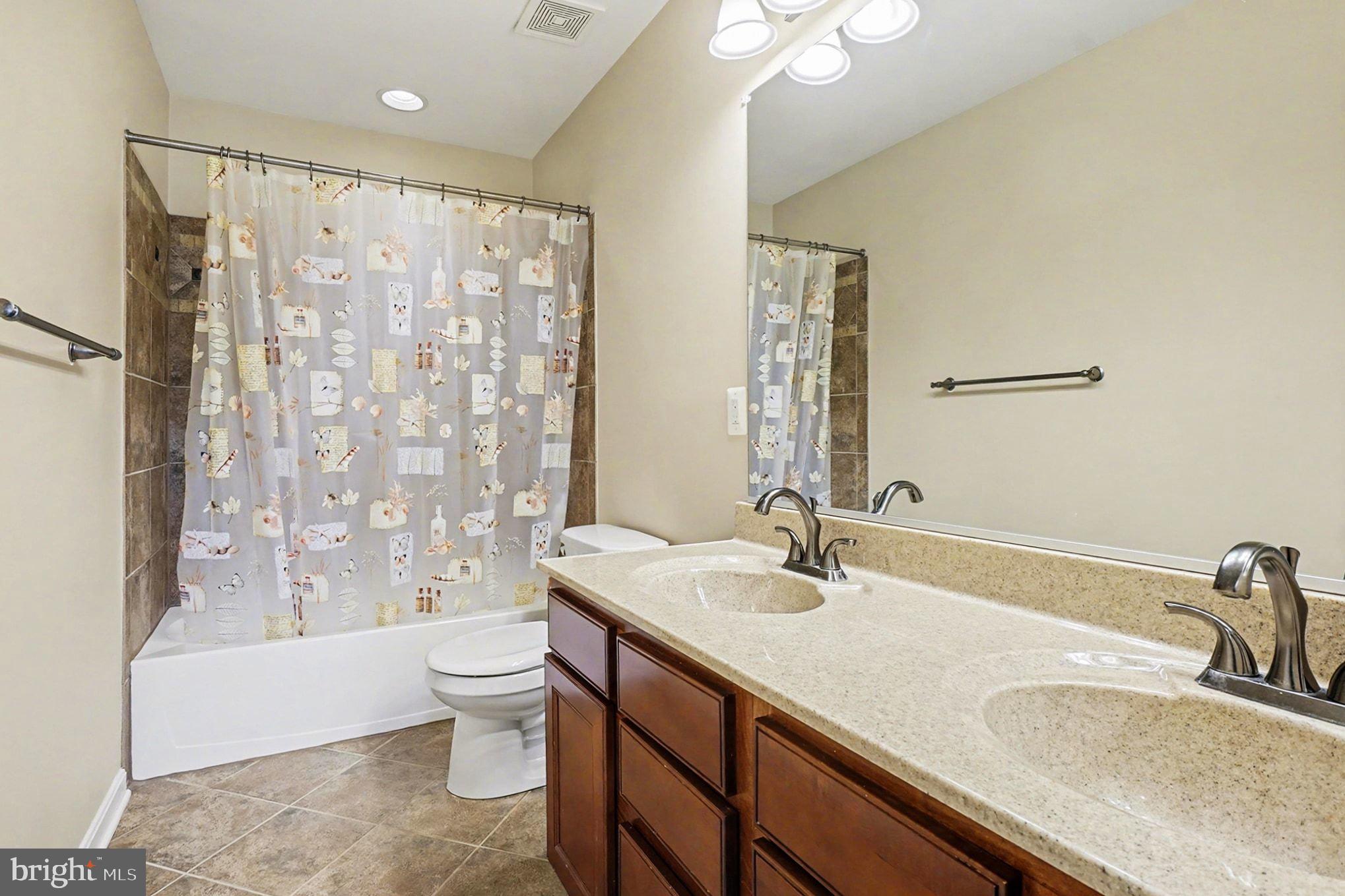 GRAFTON RIDGE - Residential