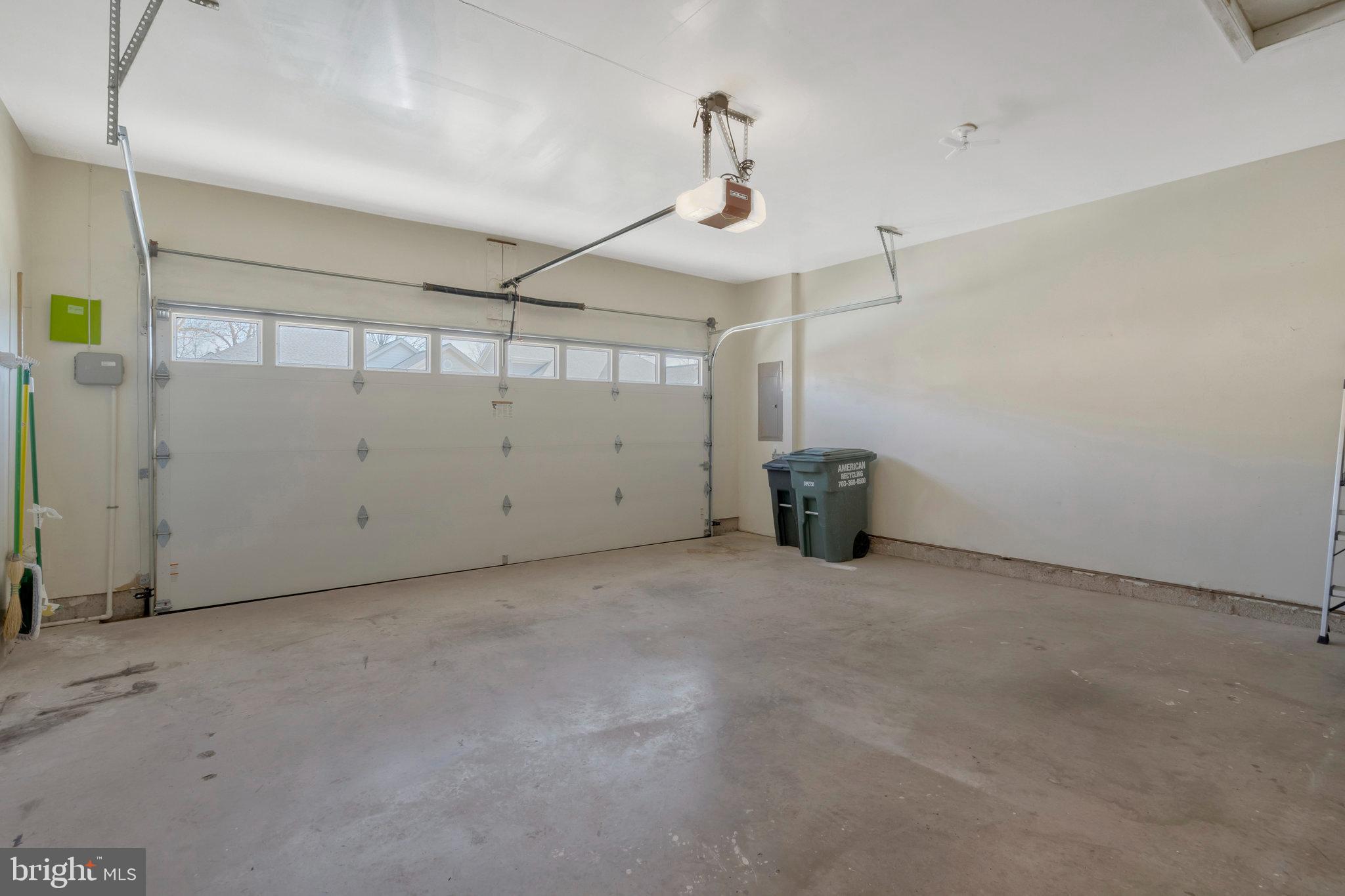 HERITAGE HUNT - Residential