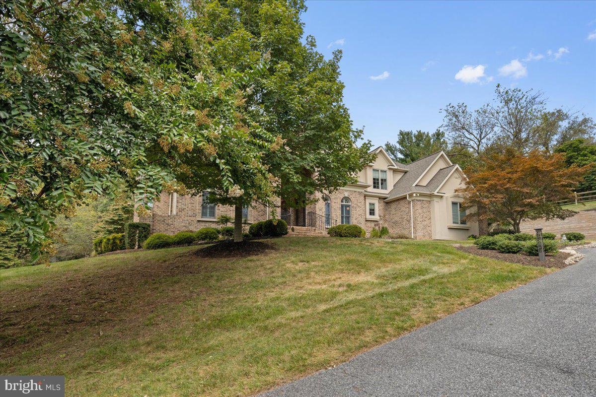 6 MERRY HILL COURT