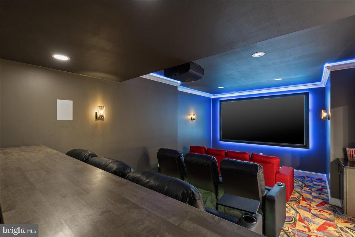 ANTON NORTH - Residential