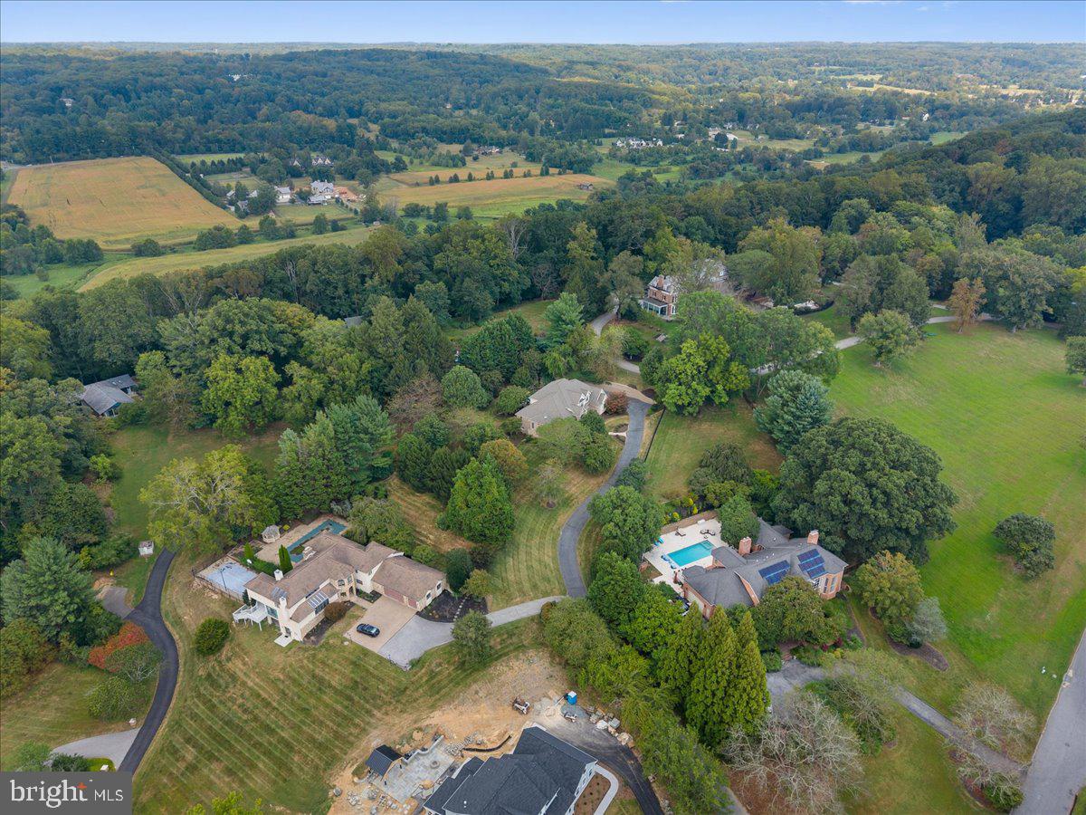 ANTON NORTH - Residential