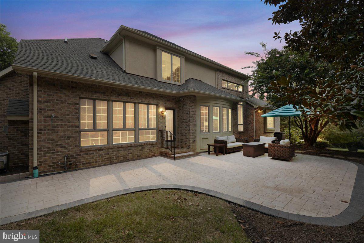 ANTON NORTH - Residential