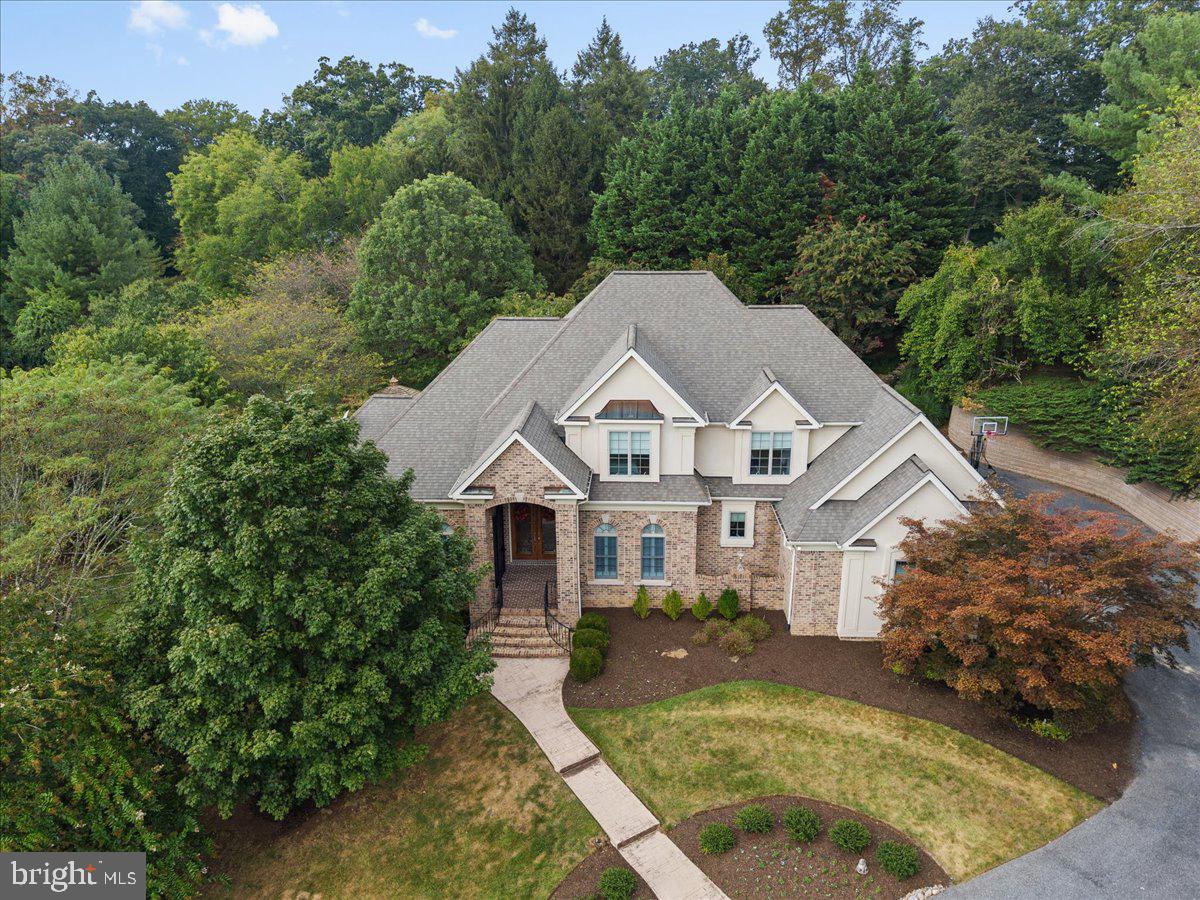 ANTON NORTH - Residential