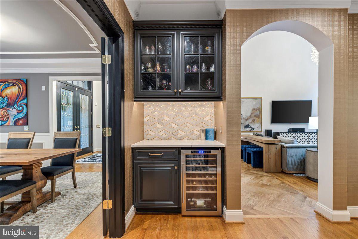 ANTON NORTH - Residential