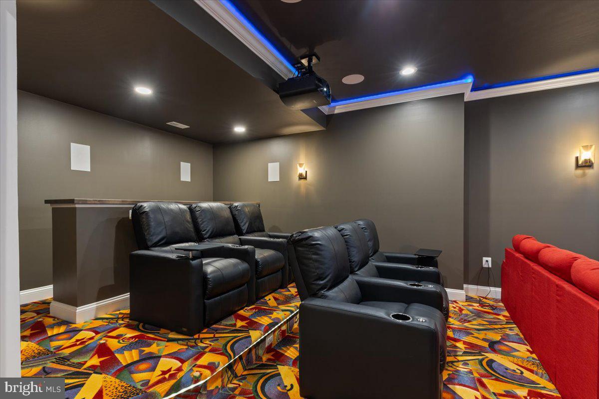 ANTON NORTH - Residential