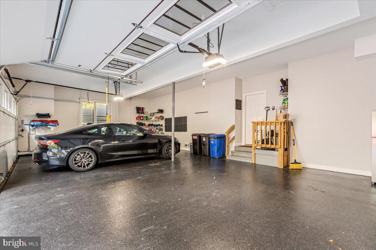 ANTON NORTH - Residential