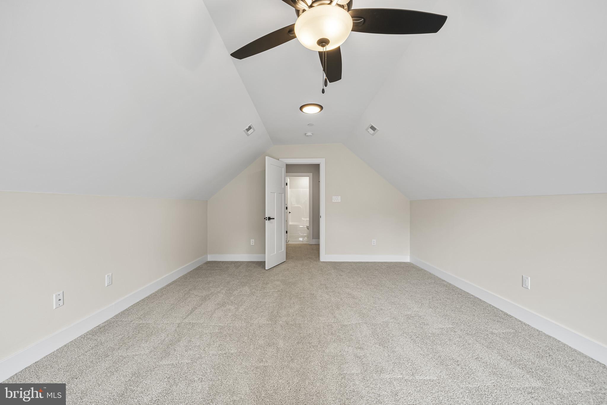 LOCUST GROVE ESTATES SUB - Residential