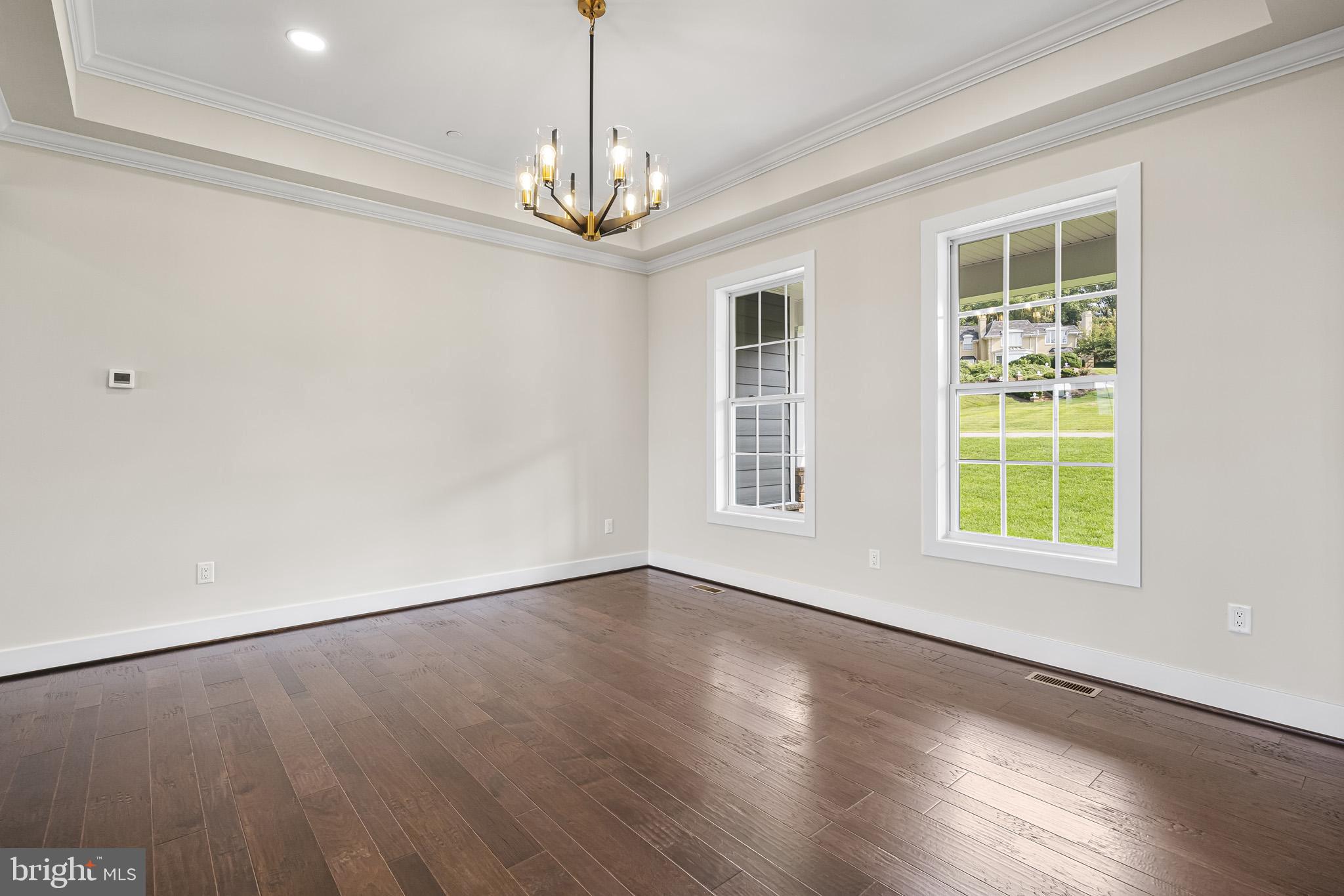 LOCUST GROVE ESTATES SUB - Residential