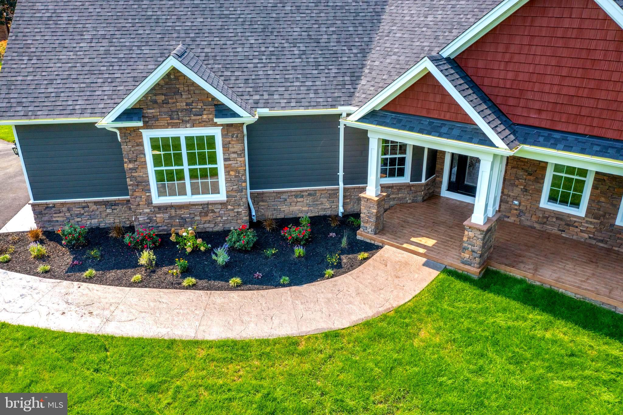 LOCUST GROVE ESTATES SUB - Residential