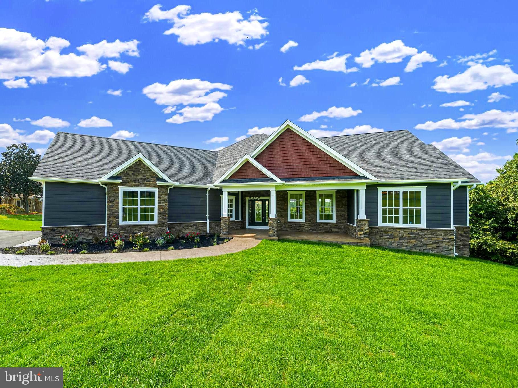 LOCUST GROVE ESTATES SUB - Residential