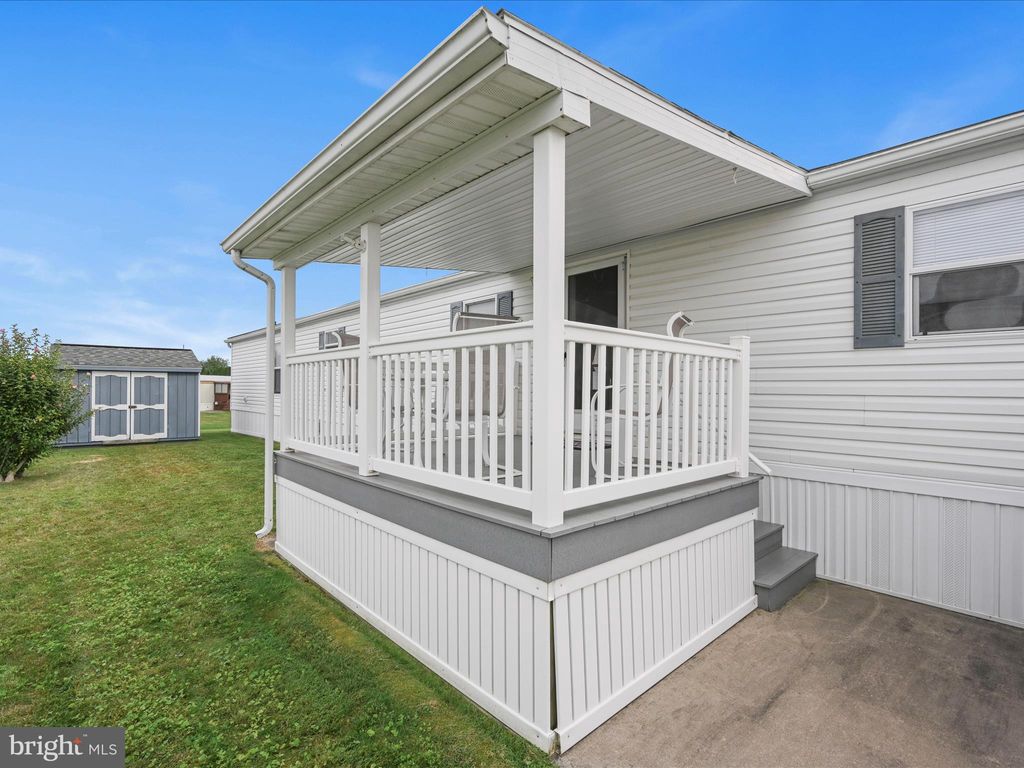 Photo of 86 Country Acres Gold Park, MYERSTOWN, PA 17067 (MLS # PALN2022854)