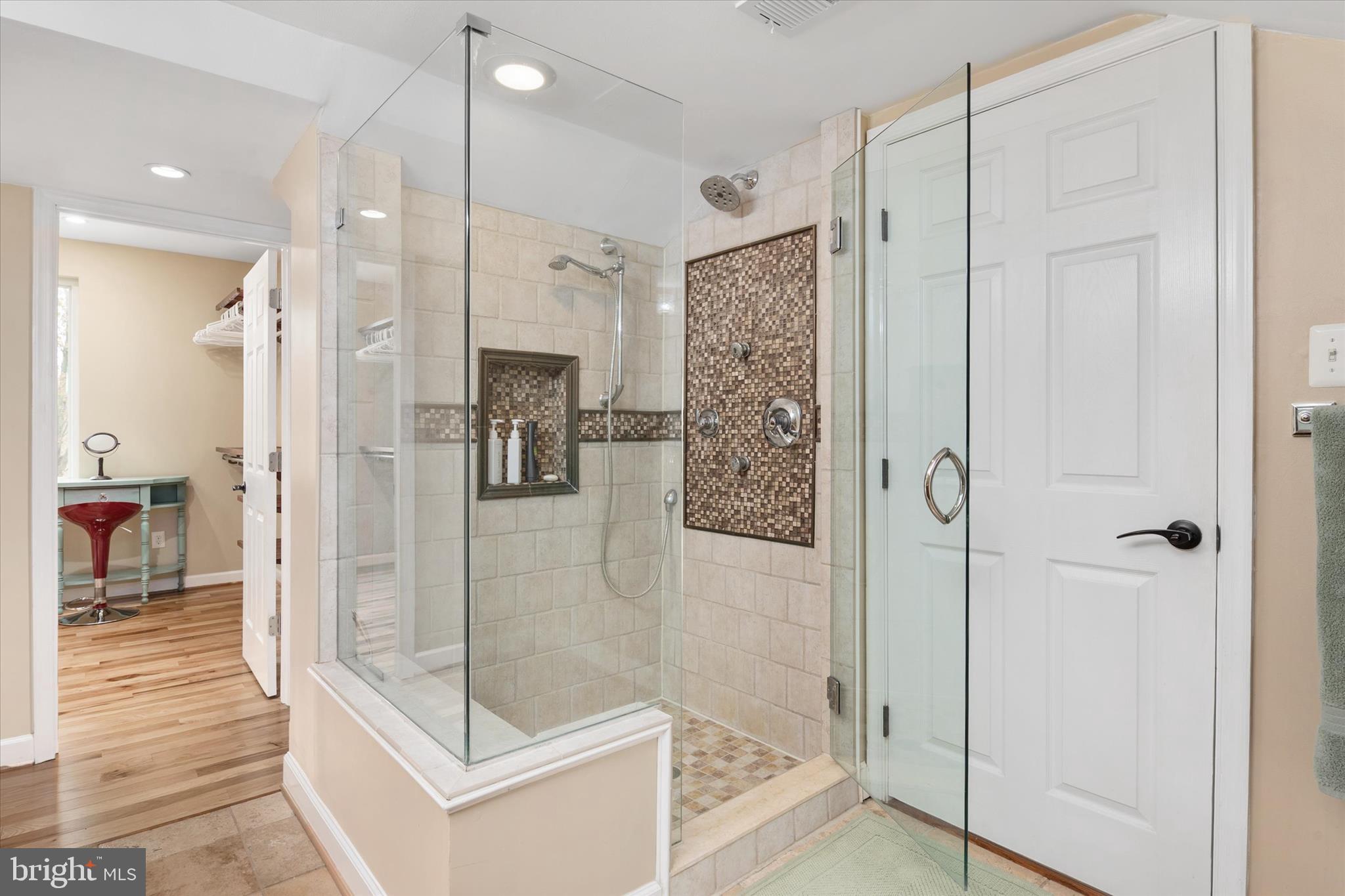 POPLAR RIDGE - Residential