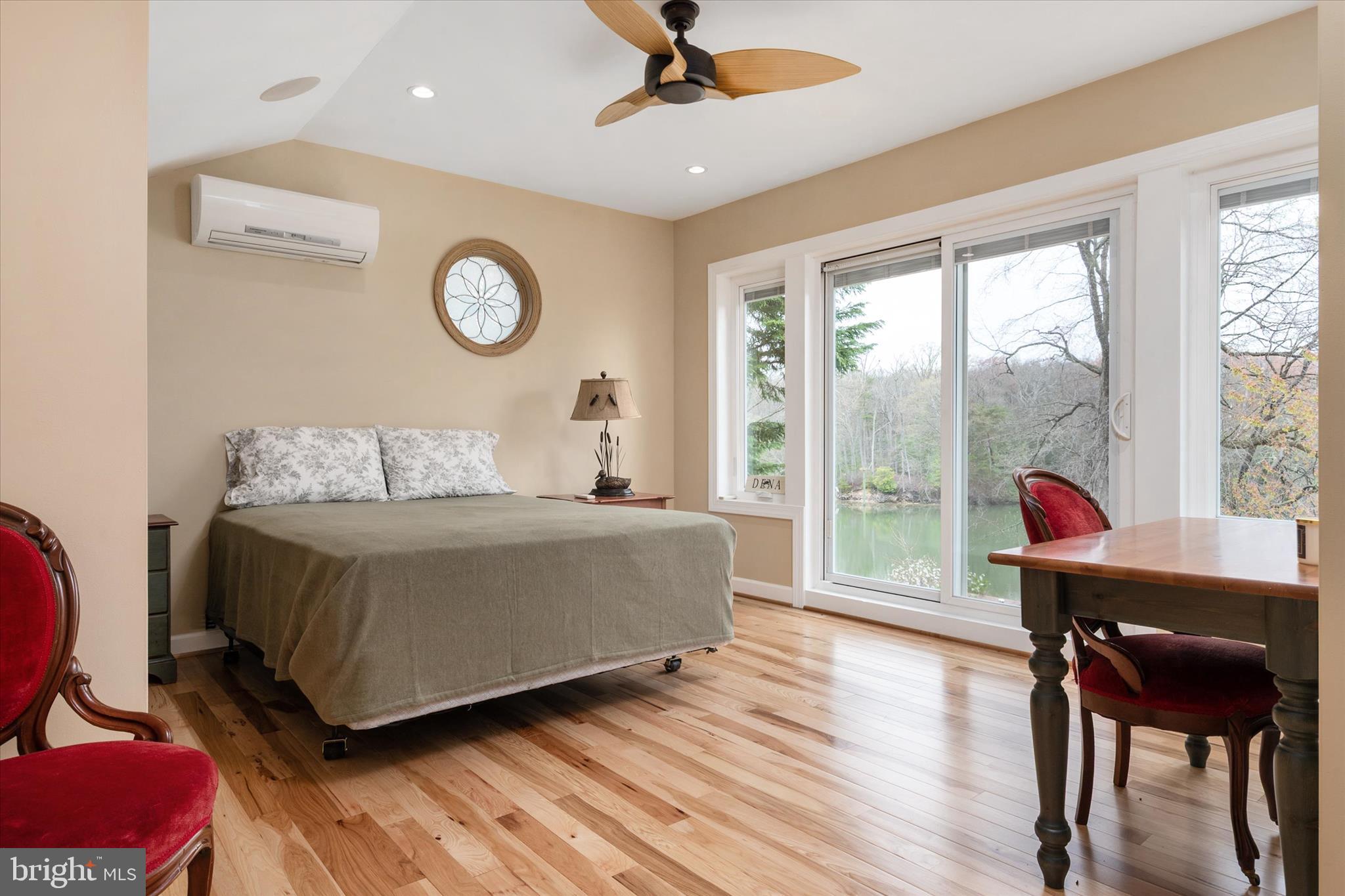 POPLAR RIDGE - Residential