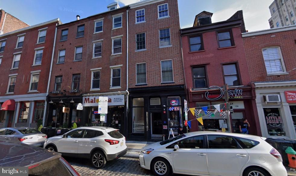 OLD CITY - Commercial Sale