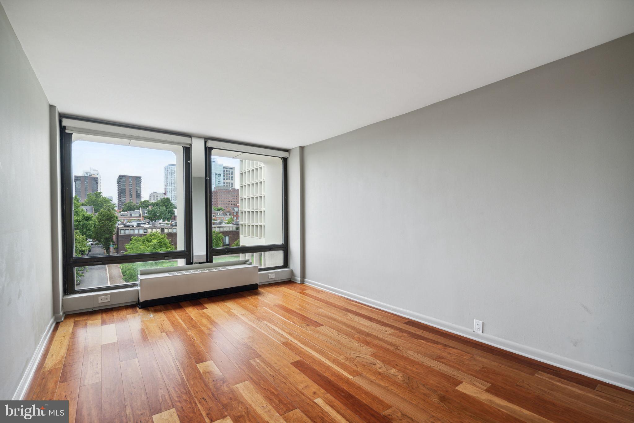 SOCIETY HILL - Residential Lease