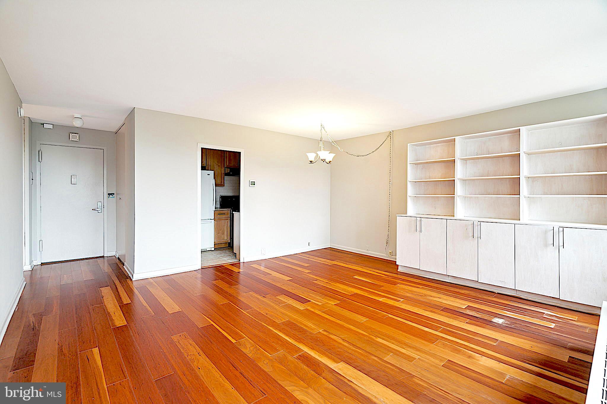 SOCIETY HILL - Residential Lease