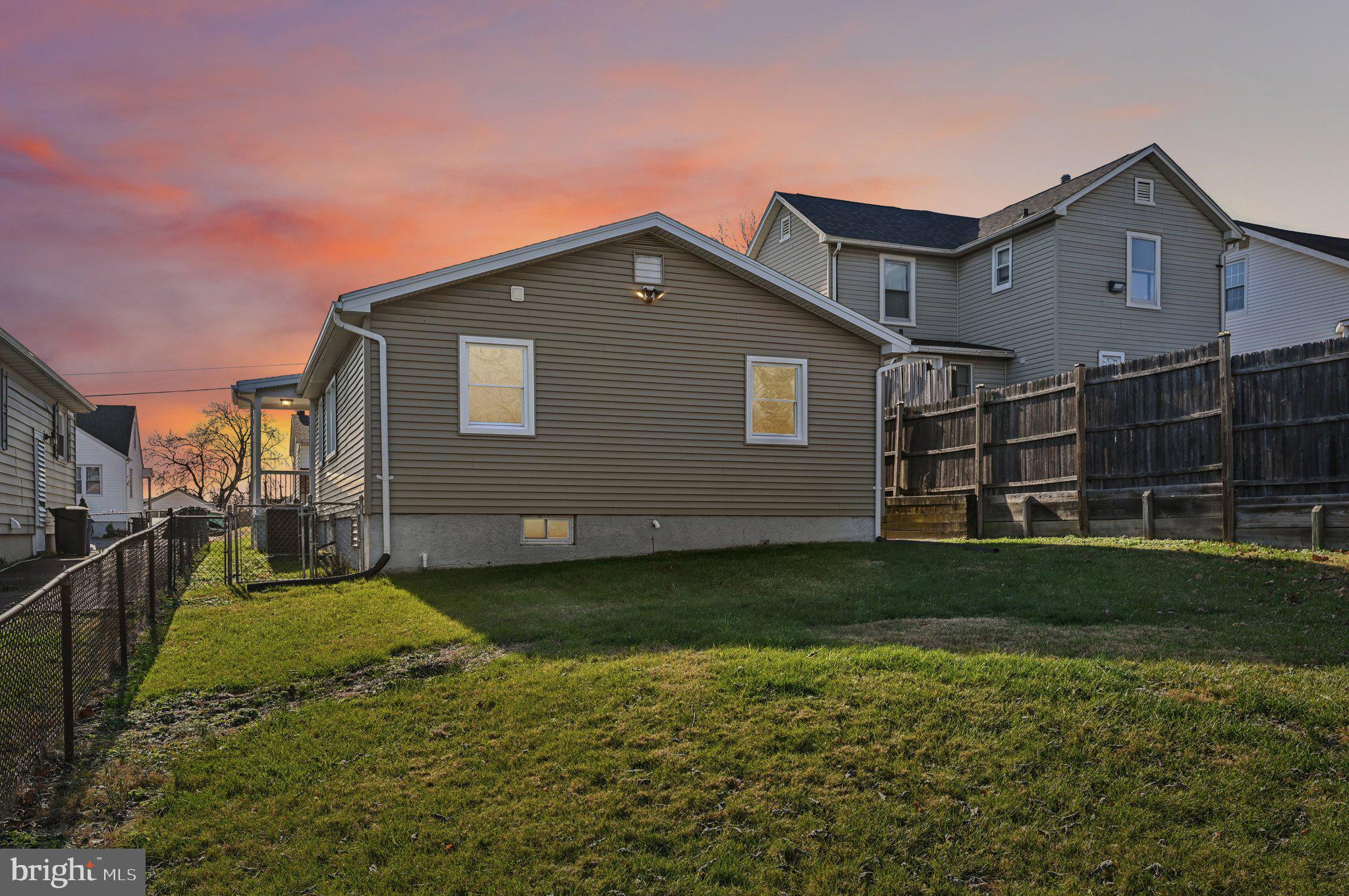 ROSEMONT - Residential