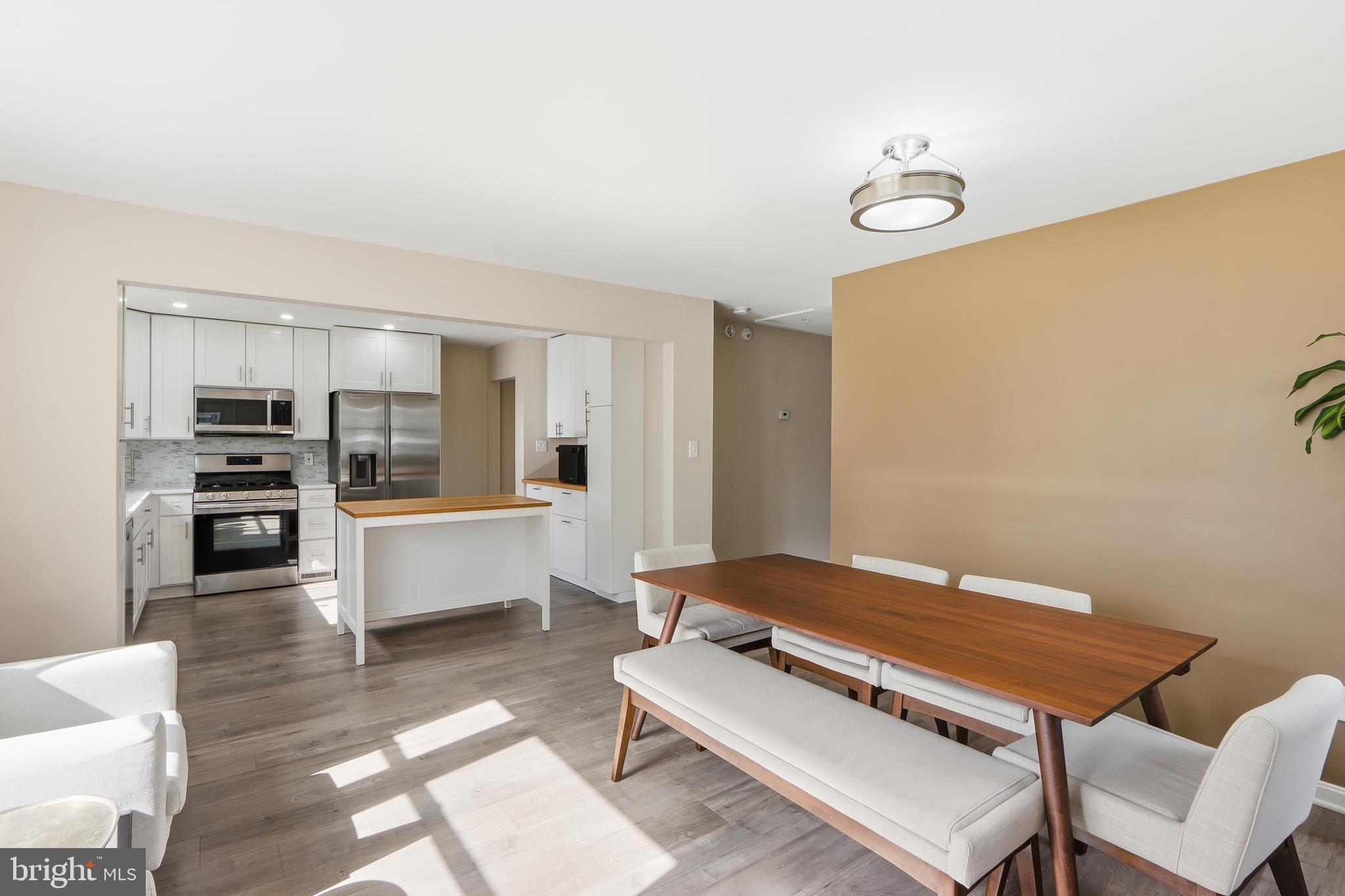 ROSEMONT - Residential