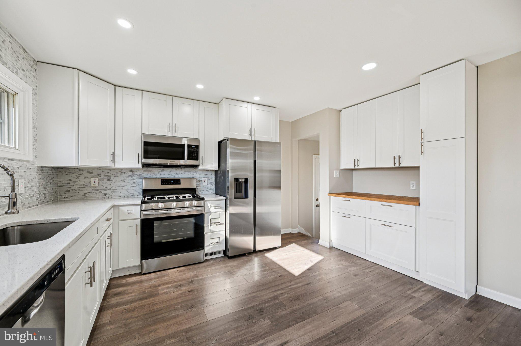 ROSEMONT - Residential