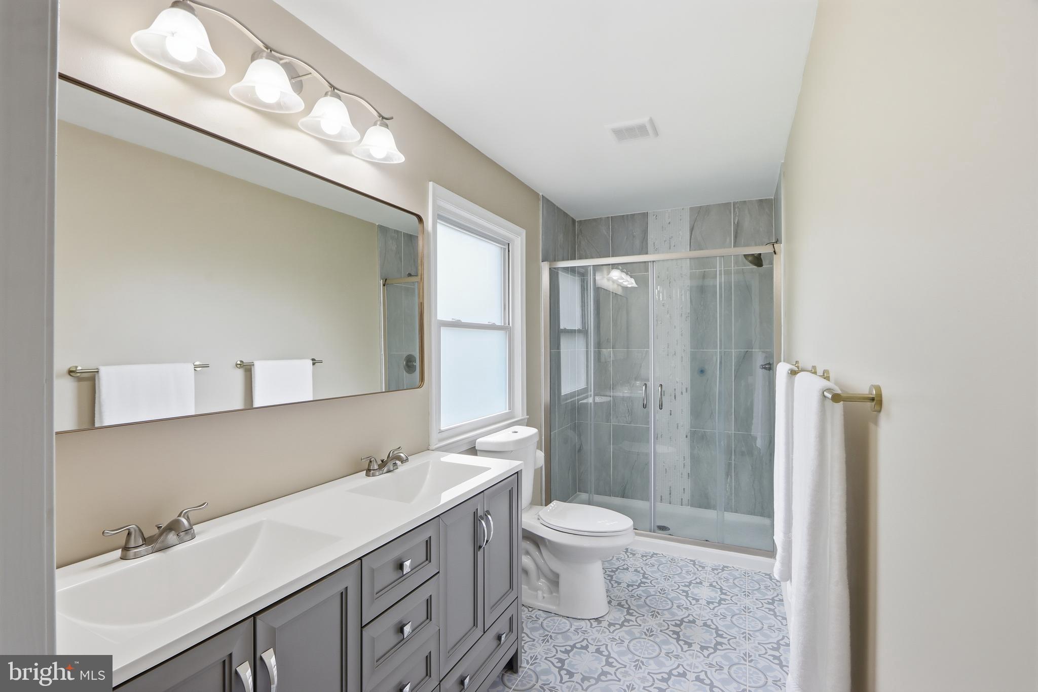 ROSEMONT - Residential