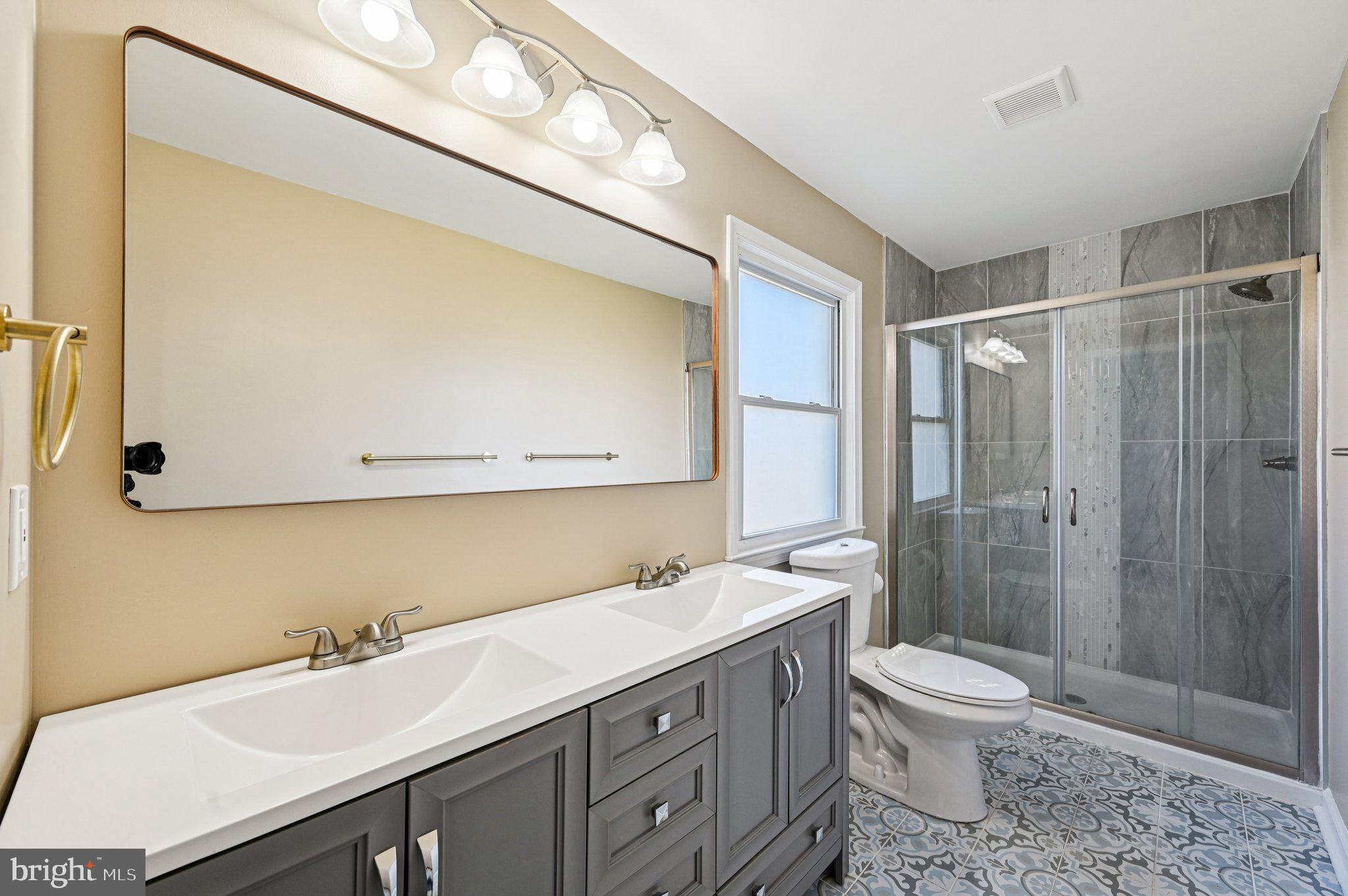 ROSEMONT - Residential