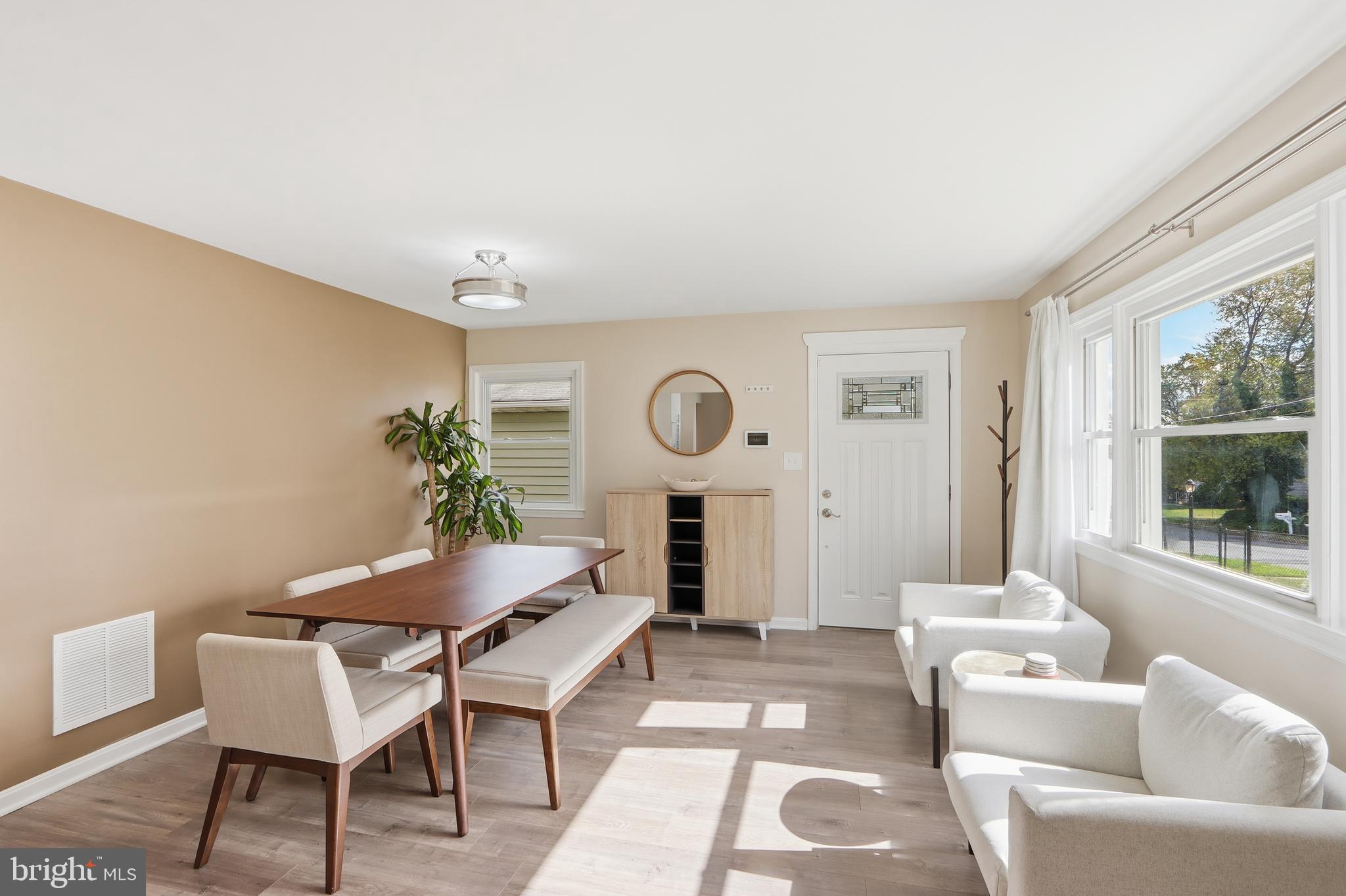 ROSEMONT - Residential