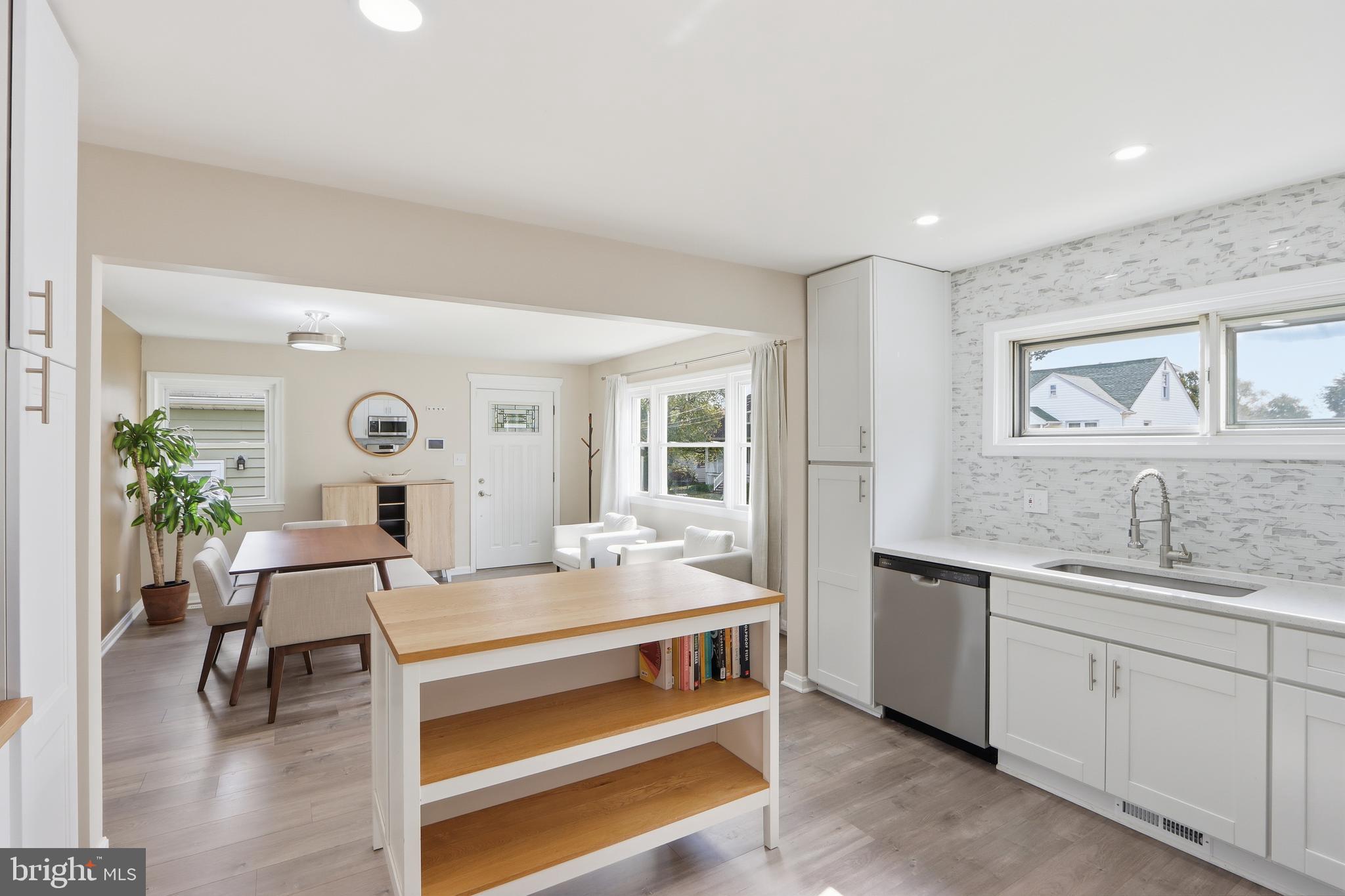 ROSEMONT - Residential