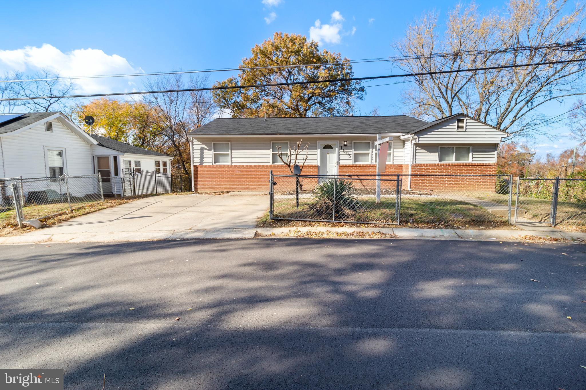 CAPITOL HEIGHTS - Residential