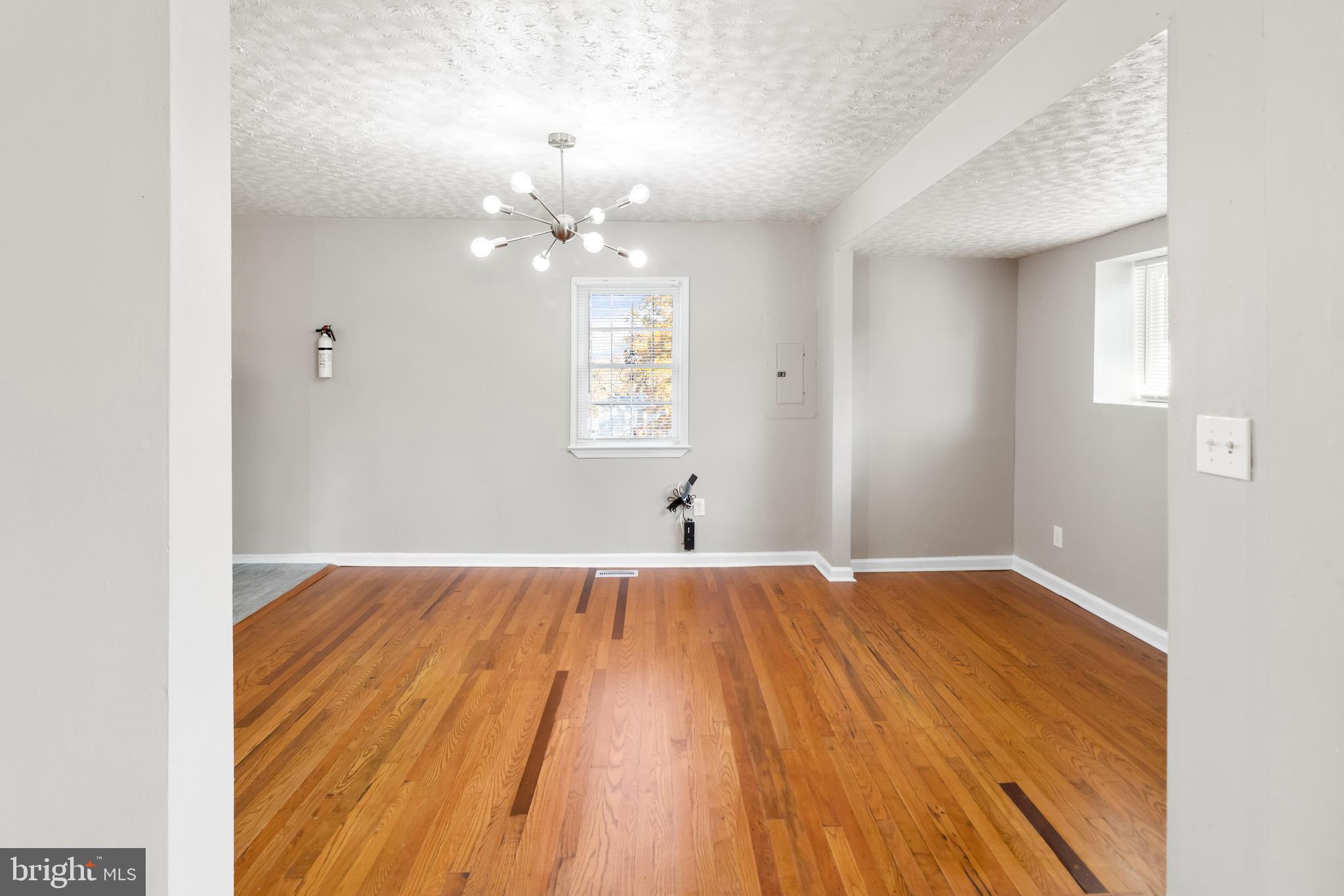 CAPITOL HEIGHTS - Residential