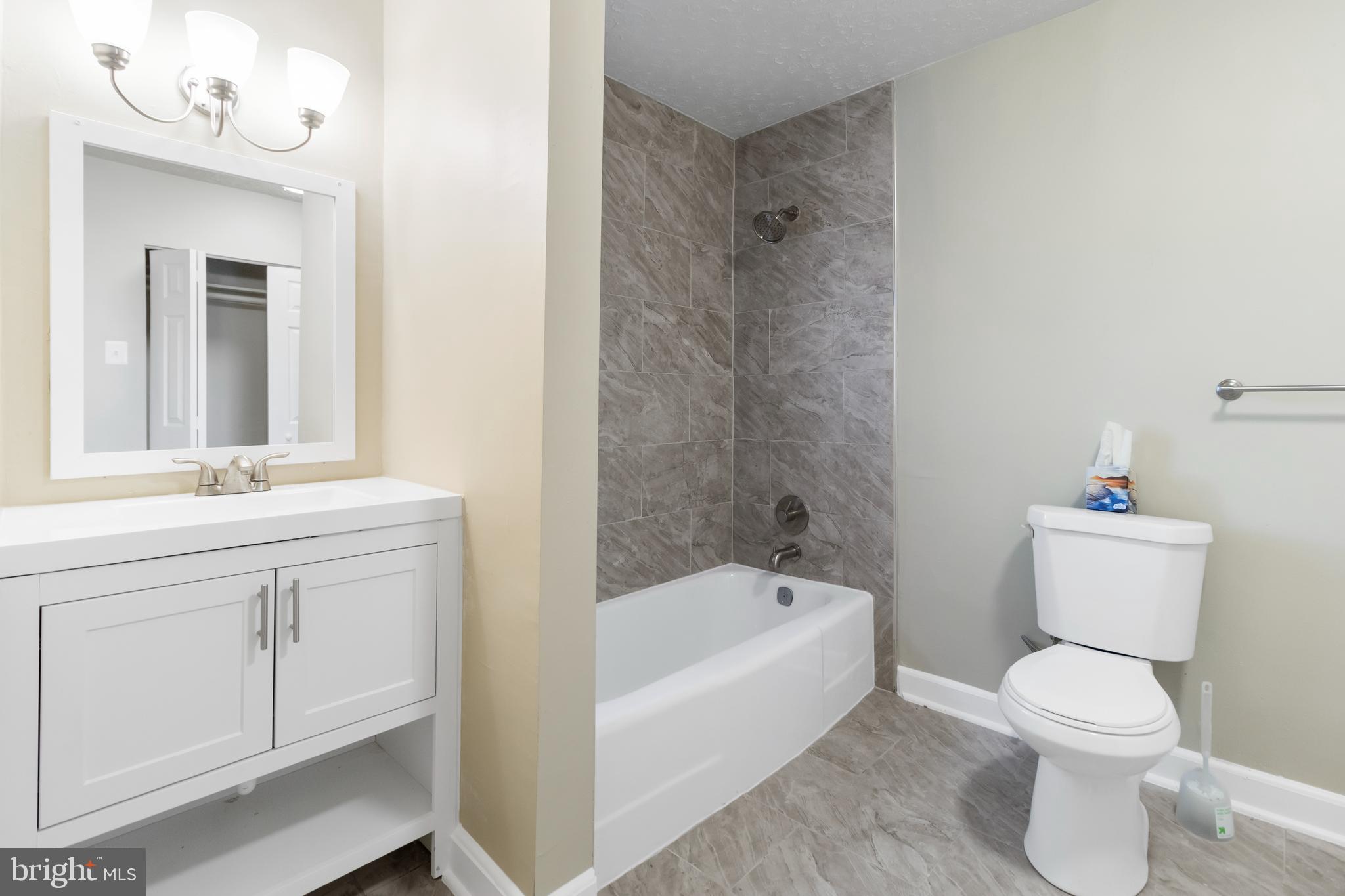 CAPITOL HEIGHTS - Residential