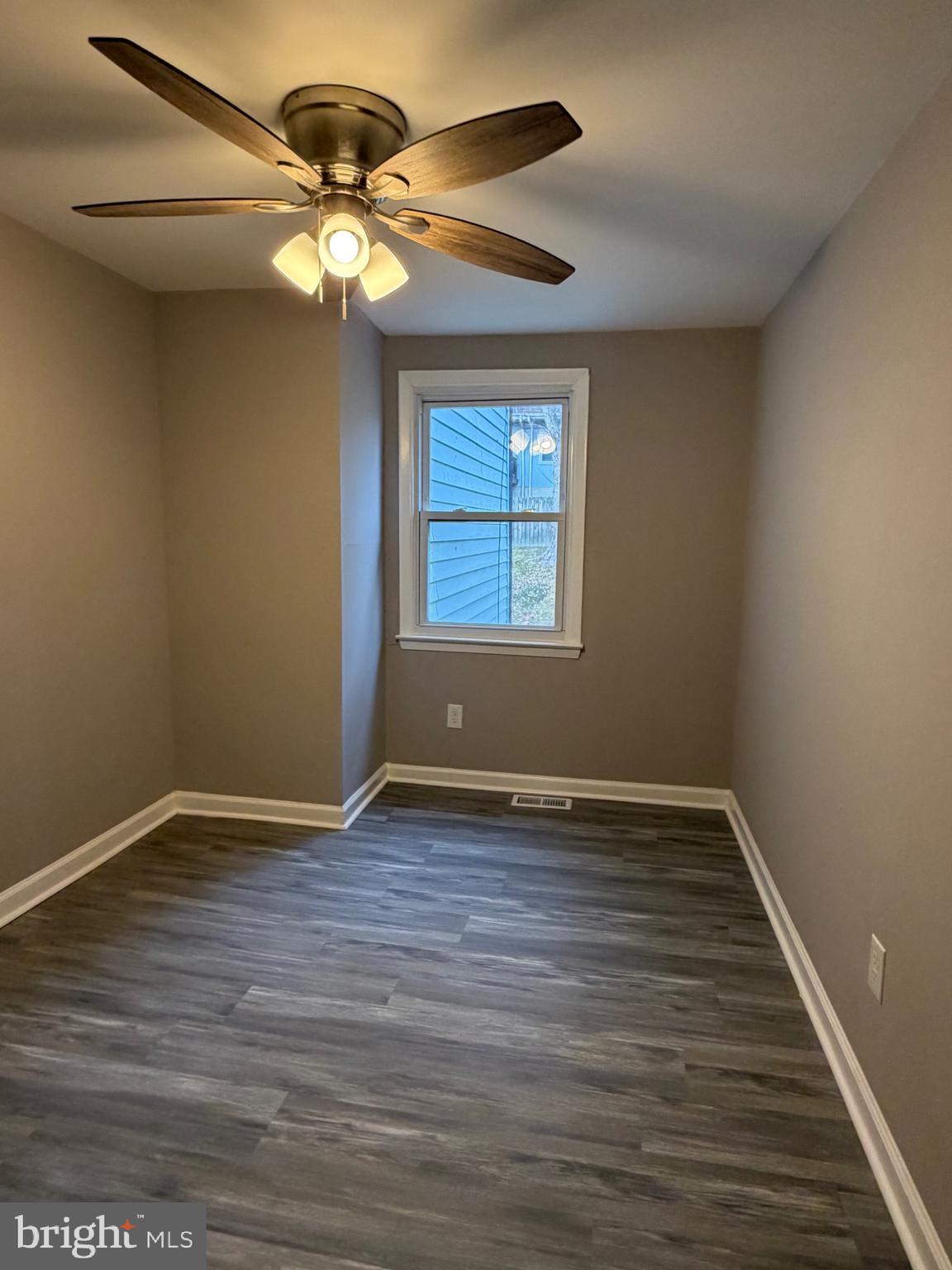 CARNEY - Residential Lease