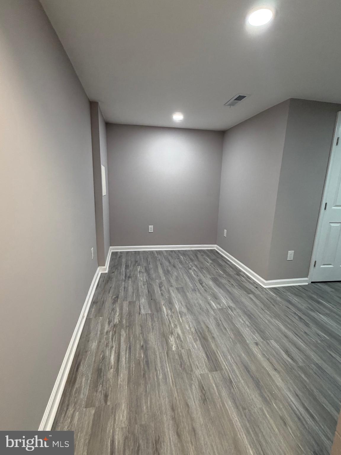 CARNEY - Residential Lease