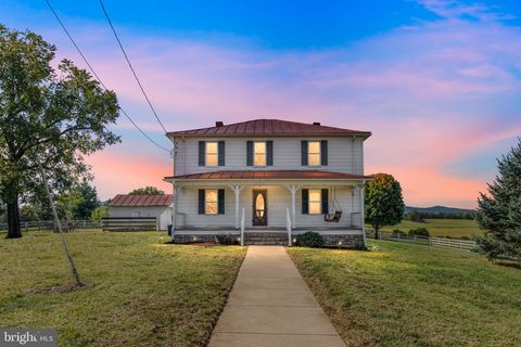 467 VISTA VIEW ROAD STANLEY VA 22851