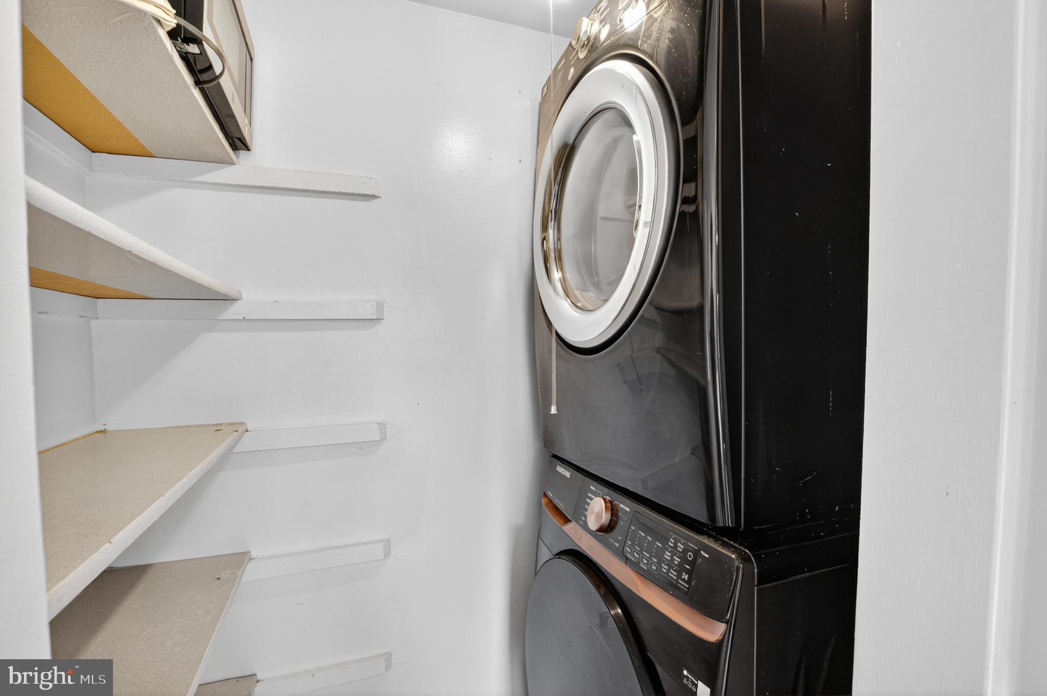 SIERRA VILLAS - Residential