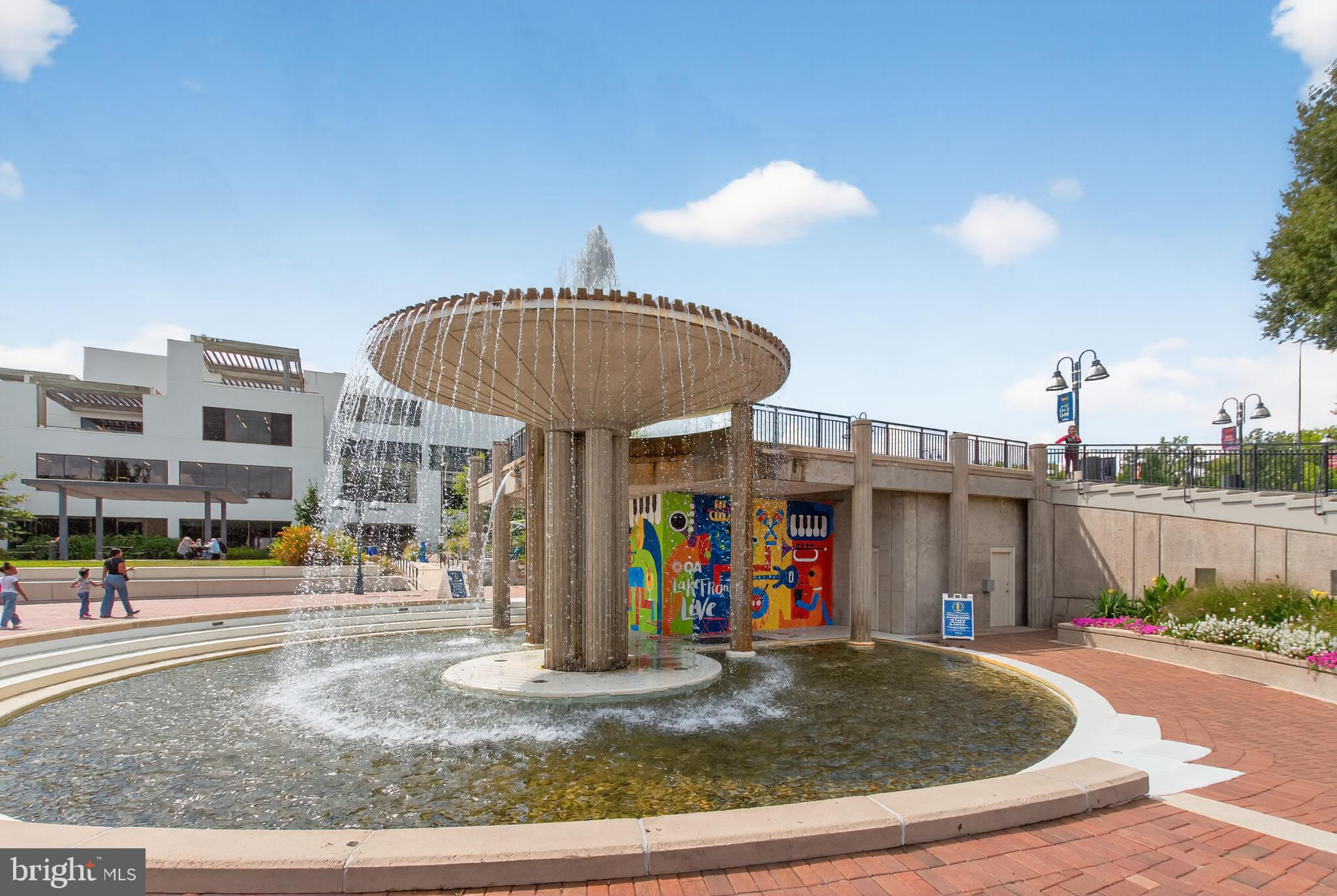 SIERRA VILLAS - Residential