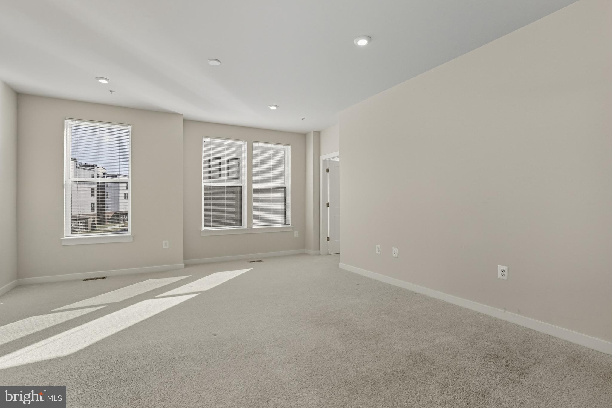 ASHBROOK PLACE - Residential