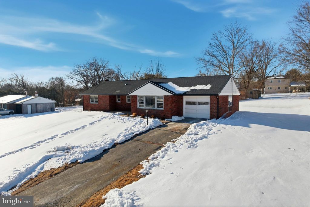 Photo of 1411 N Adams Street, POTTSTOWN, PA 19464 (MLS # PAMC2167730)