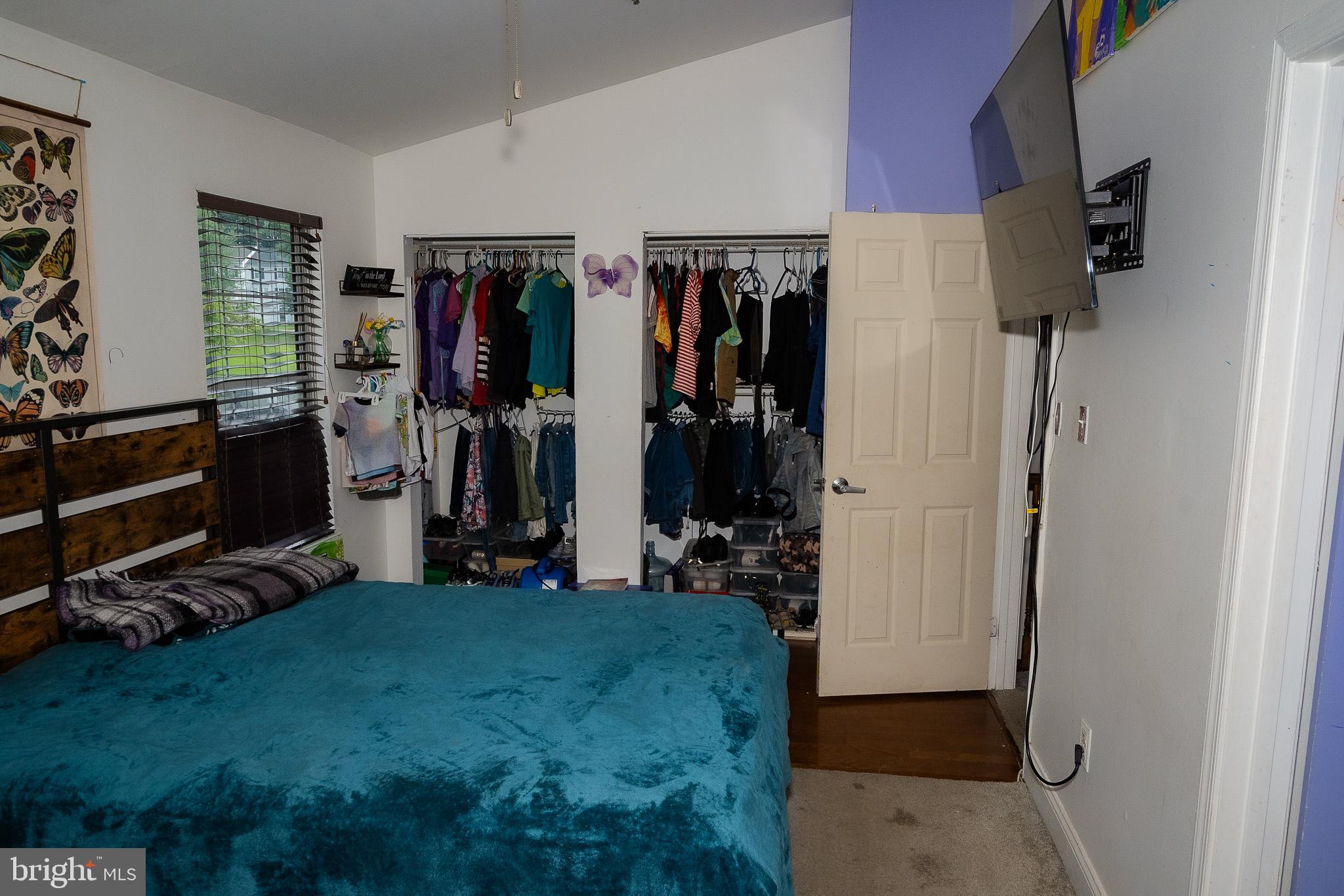 FORESTVILLE PARK - Residential