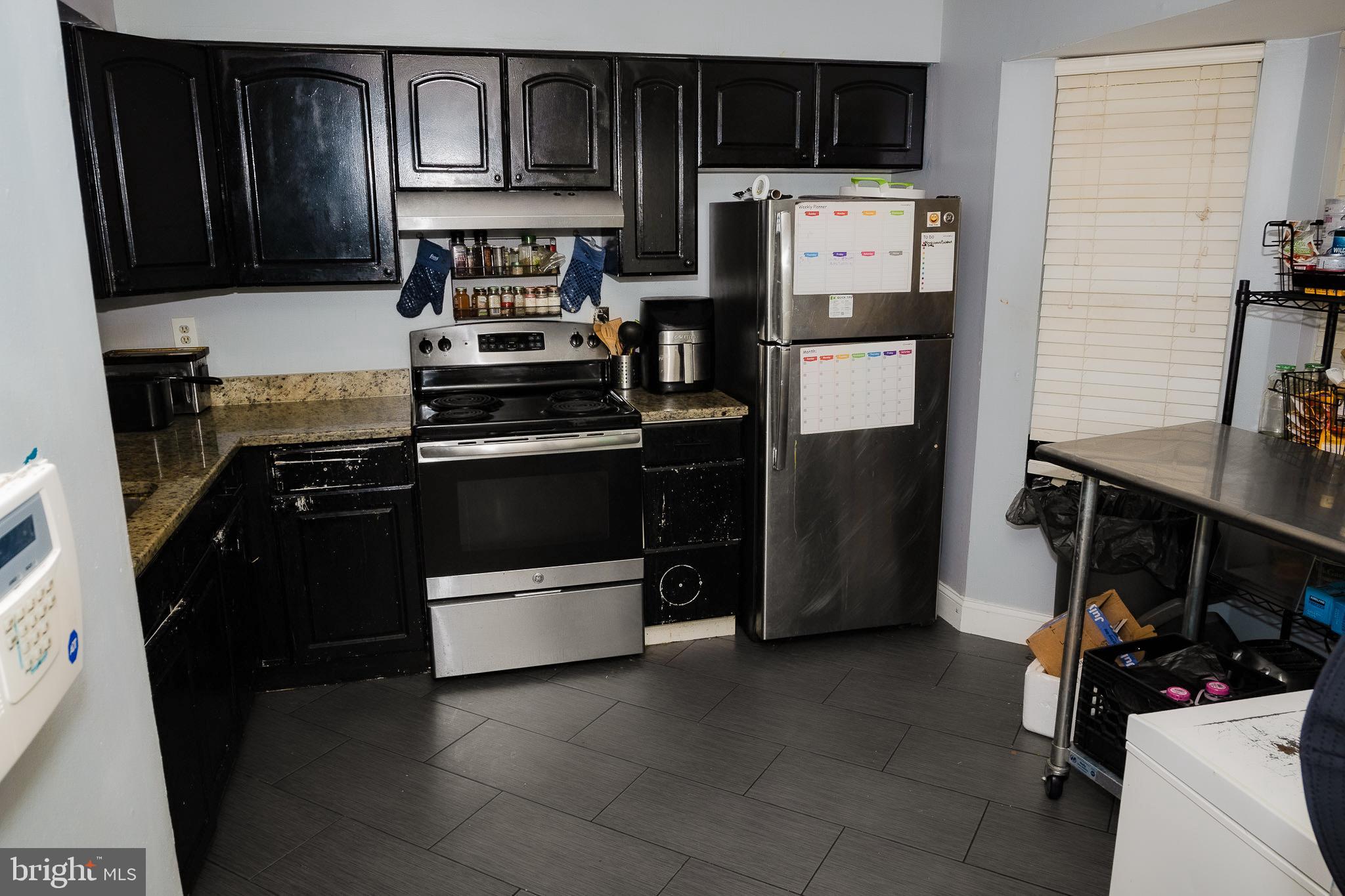 FORESTVILLE PARK - Residential