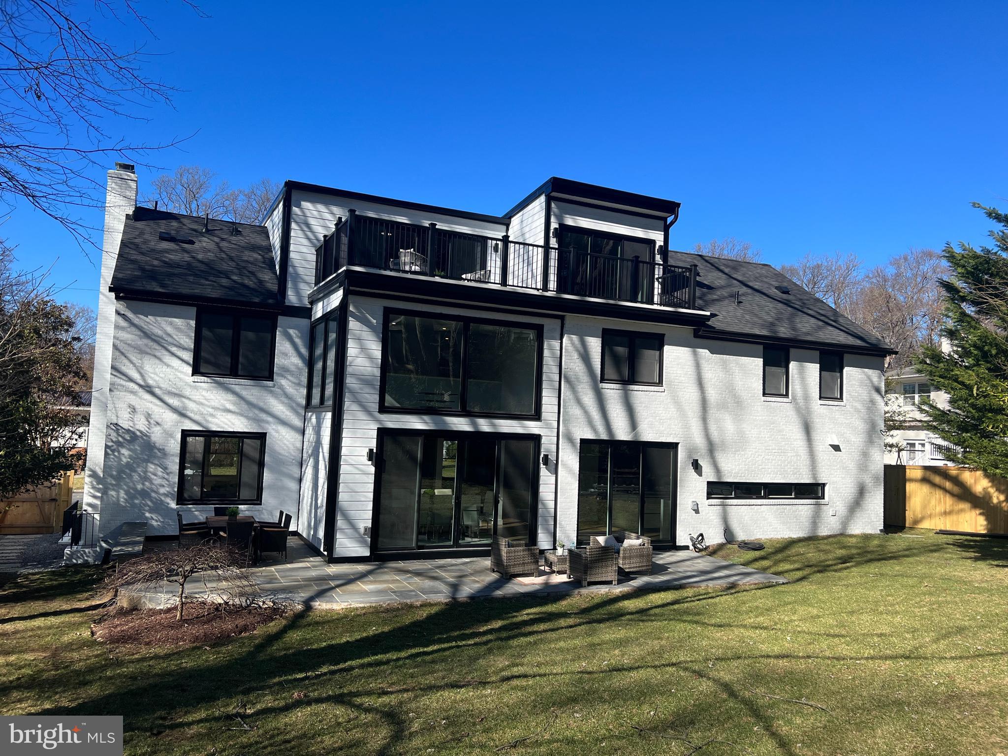 KENWOOD PARK - Residential