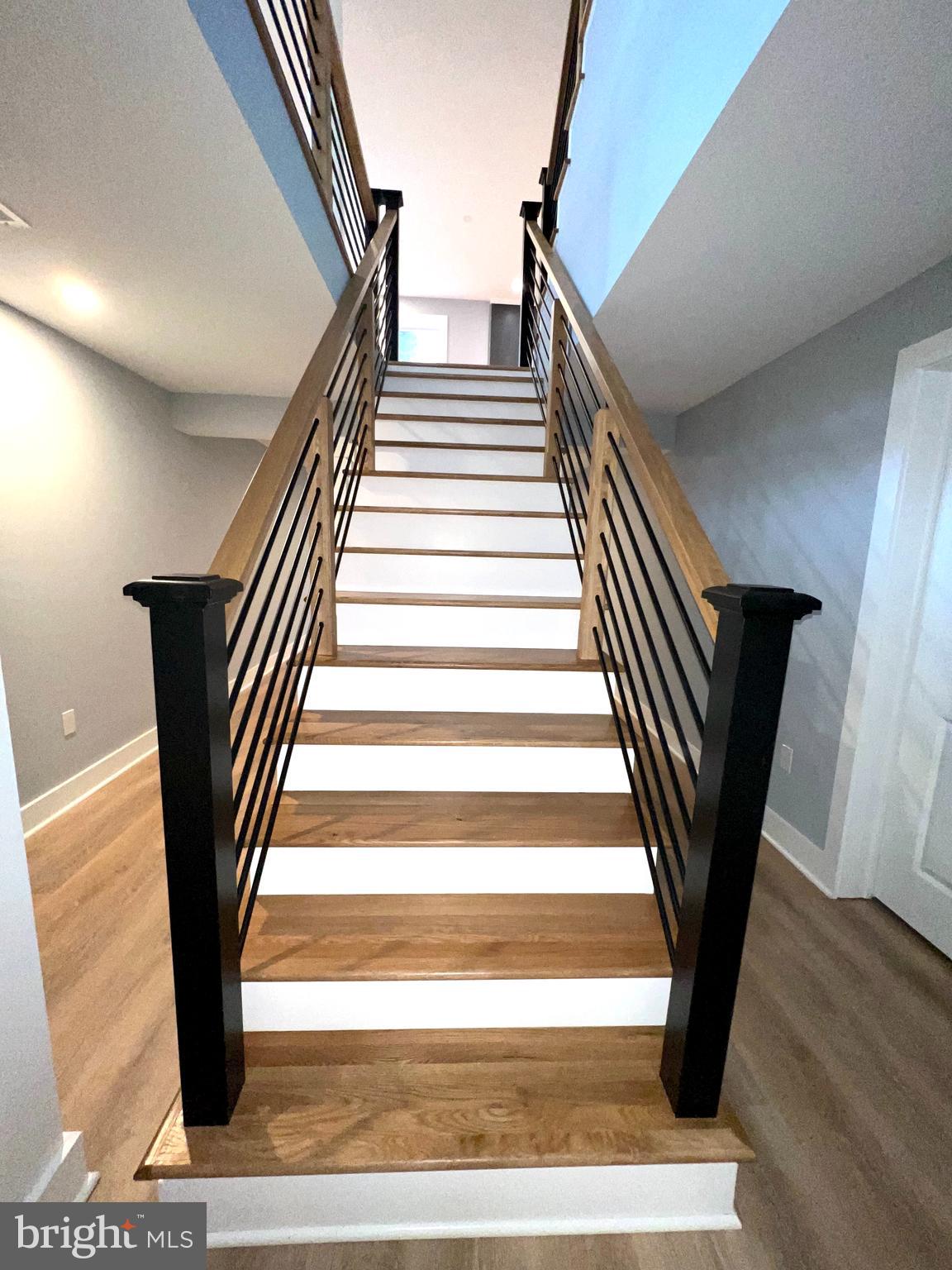 KENWOOD PARK - Residential