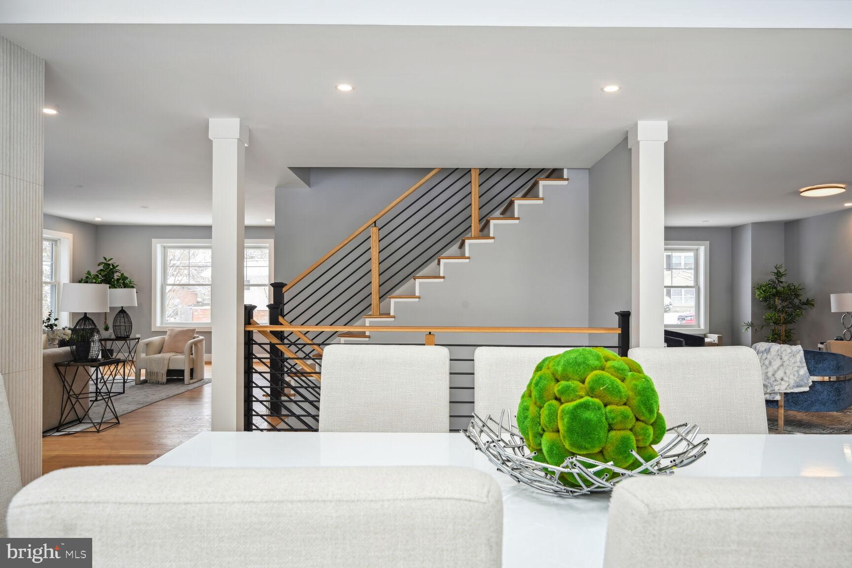 KENWOOD PARK - Residential