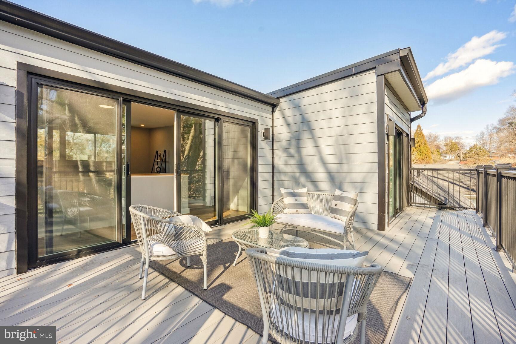 KENWOOD PARK - Residential