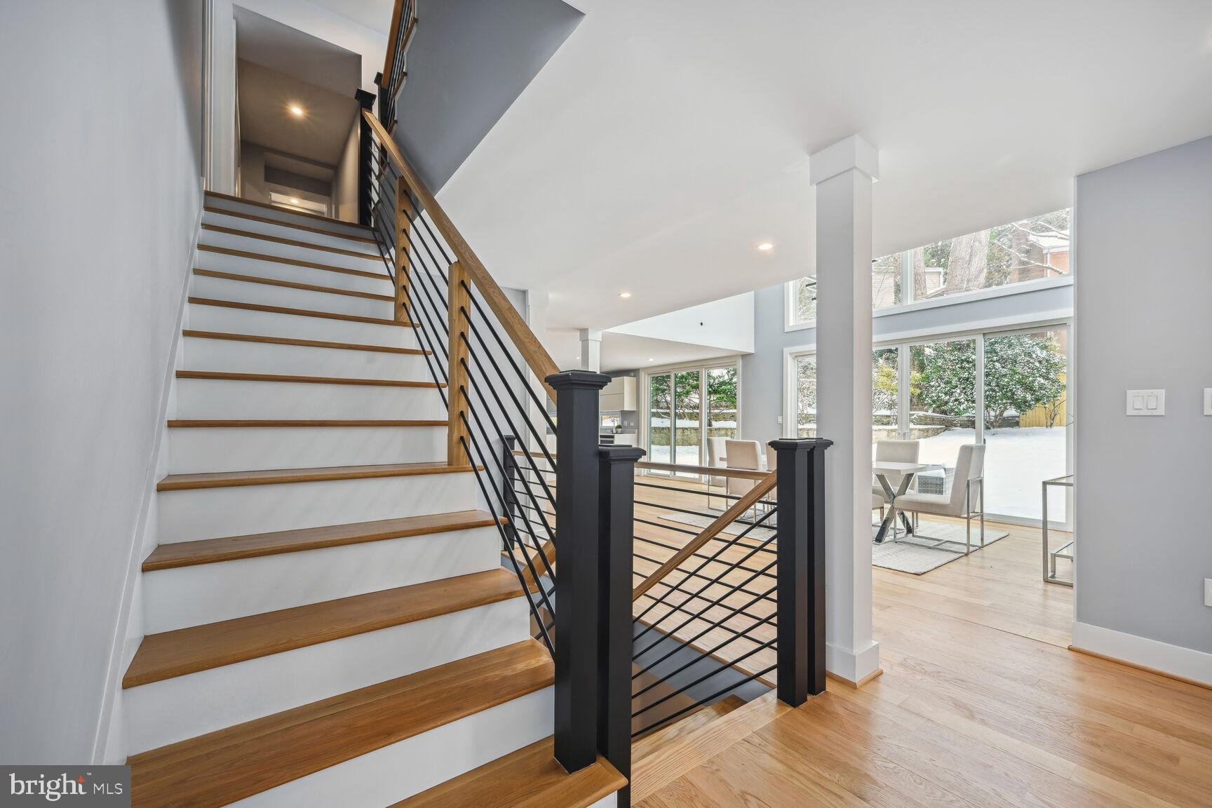 KENWOOD PARK - Residential